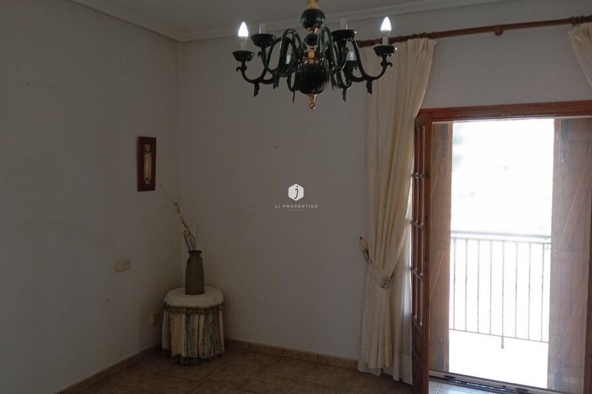 Aus zweiter Hand - Villa -
Daya Nueva - Costa Blanca