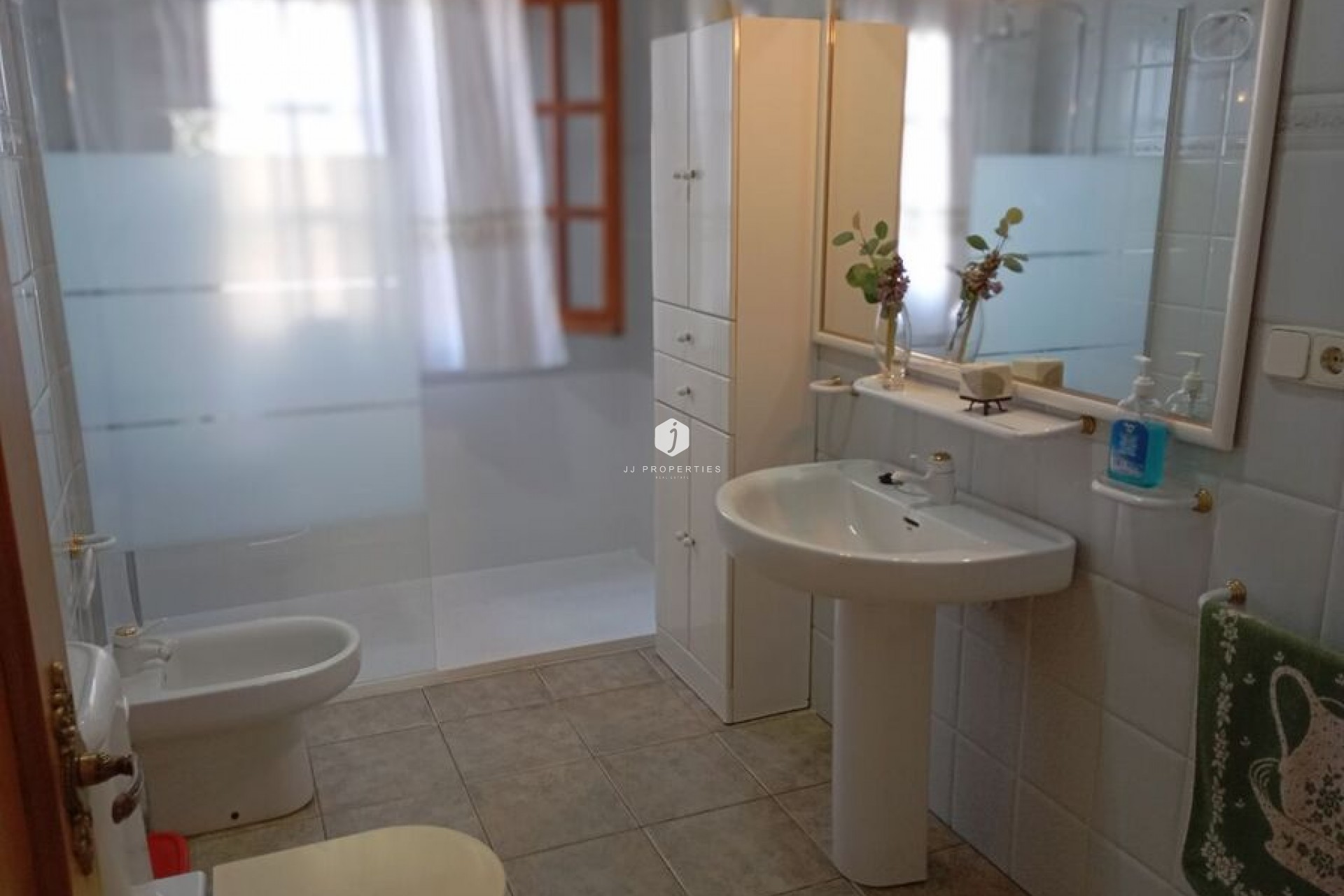 Aus zweiter Hand - Villa -
Daya Nueva - Costa Blanca