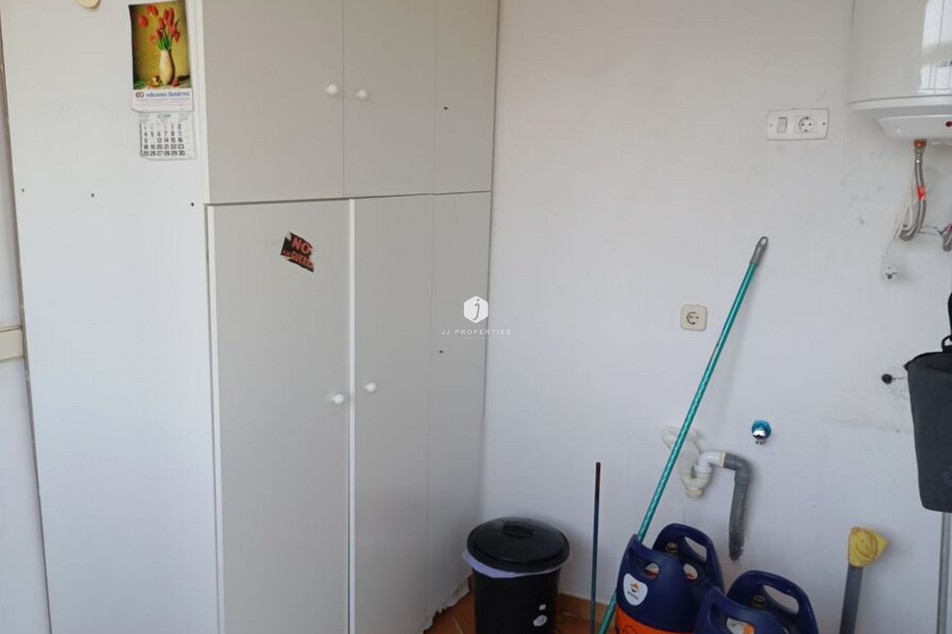 Aus zweiter Hand - Villa -
Daya Nueva - Costa Blanca