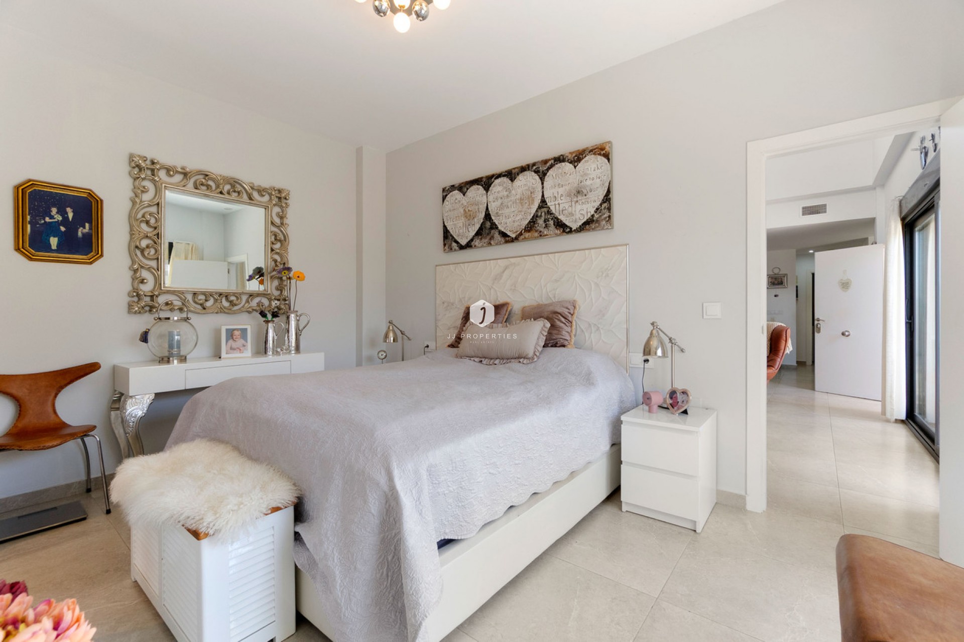 Aus zweiter Hand - Villa -
Daya Nueva - Costa Blanca