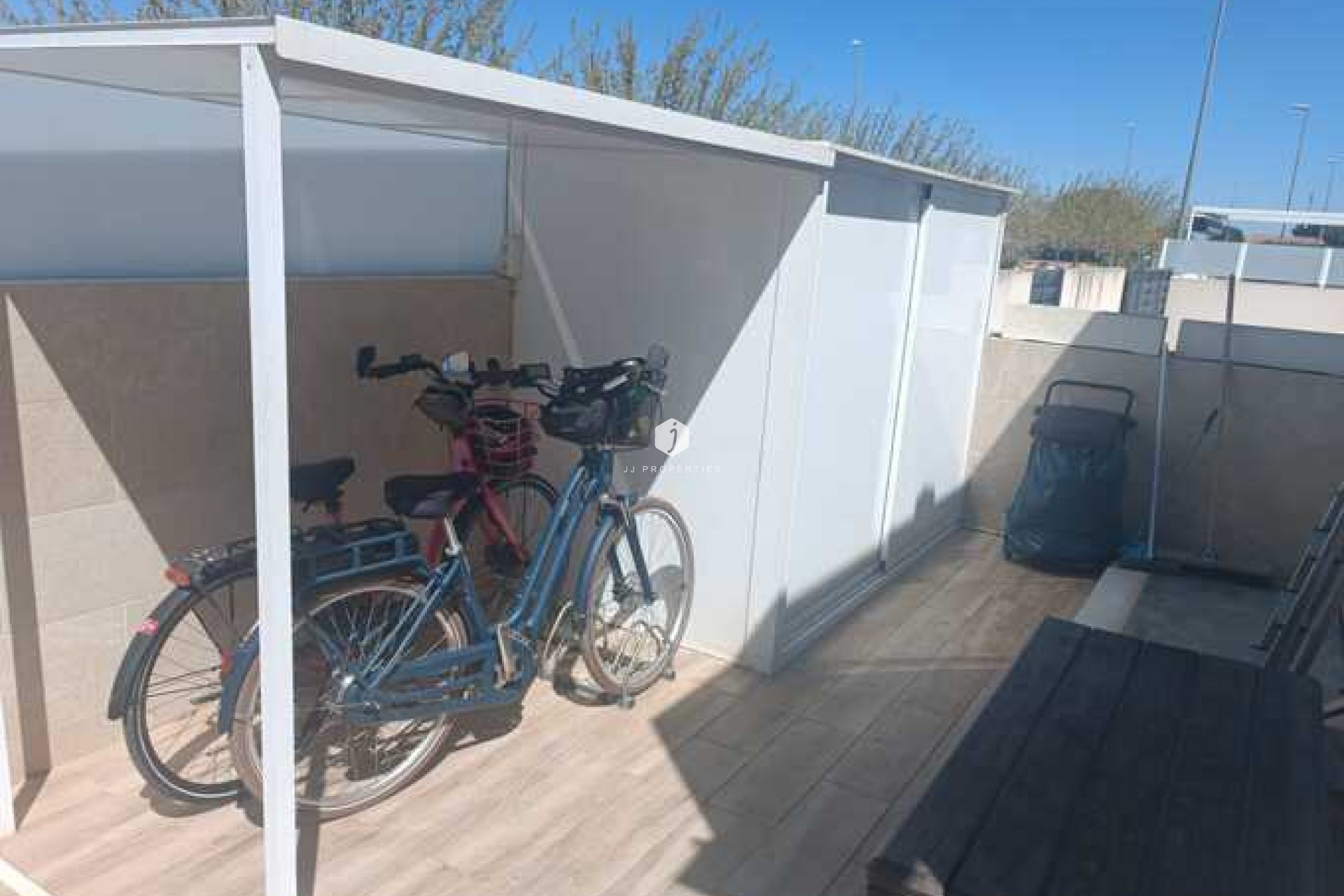 Aus zweiter Hand - Villa -
Daya Nueva - Costa Blanca