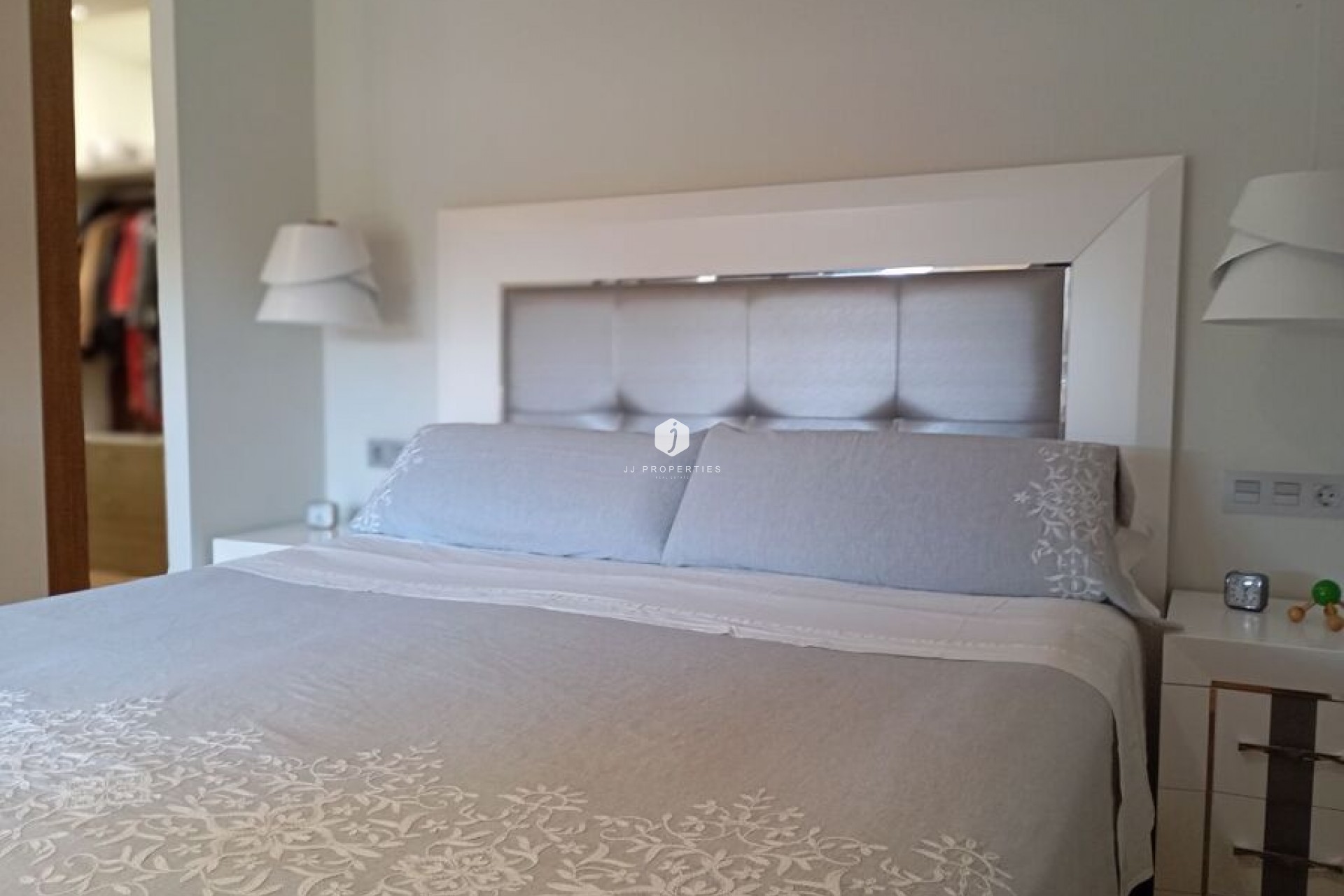 Aus zweiter Hand - Villa -
Daya Nueva - Costa Blanca