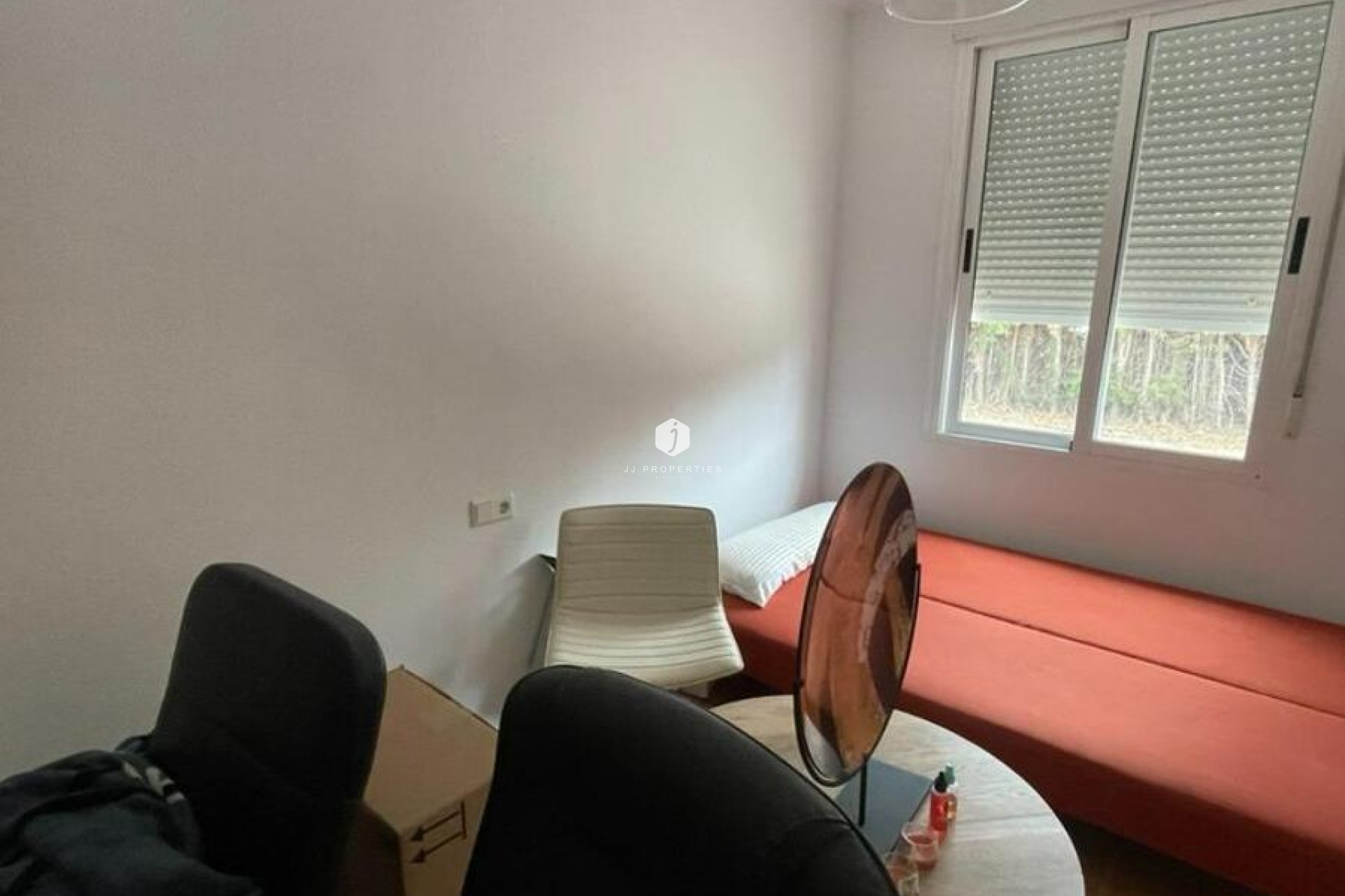 Aus zweiter Hand - Villa -
Daya Vieja - Costa Blanca