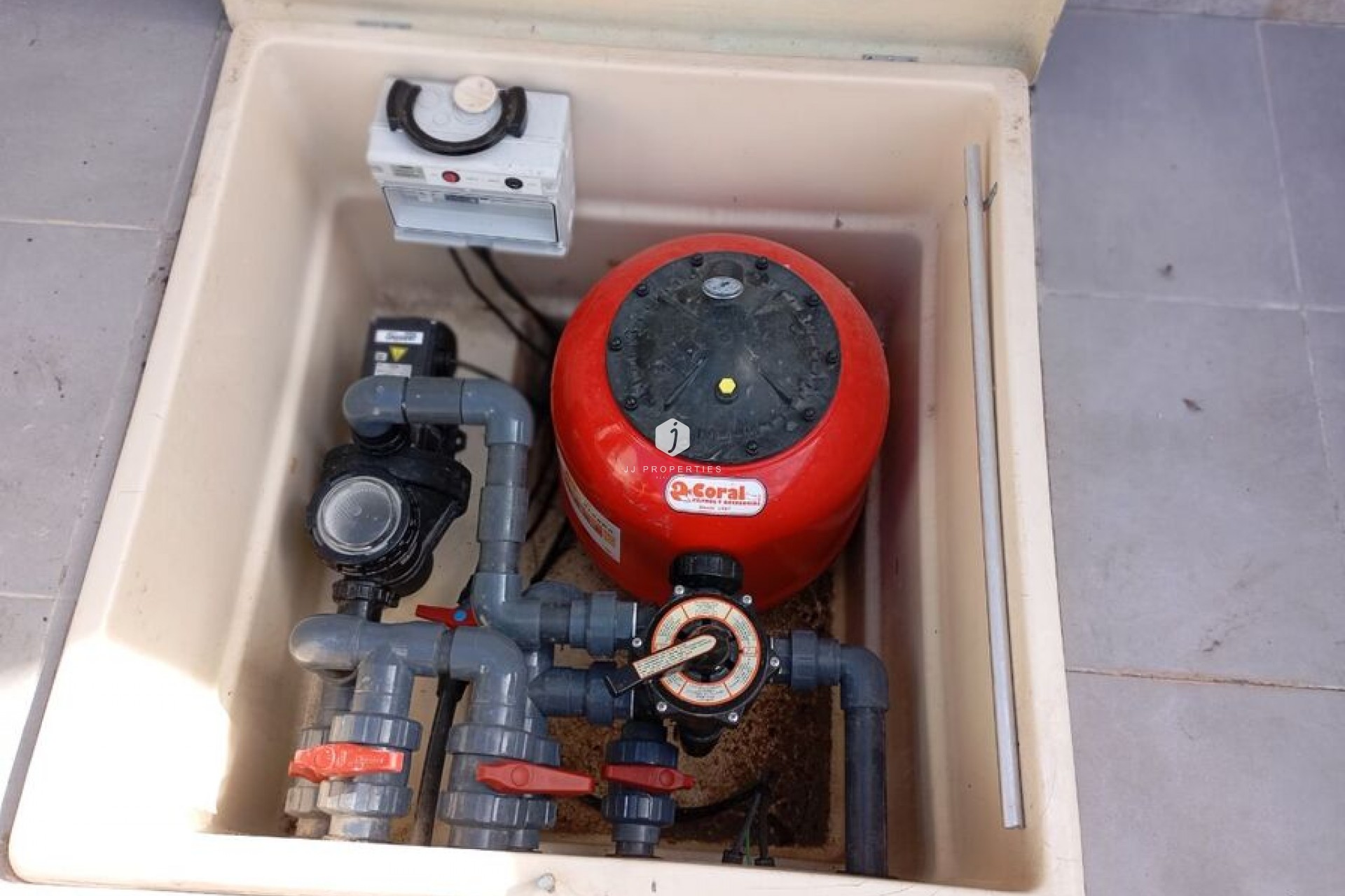 Aus zweiter Hand - Villa -
Daya Vieja - Costa Blanca