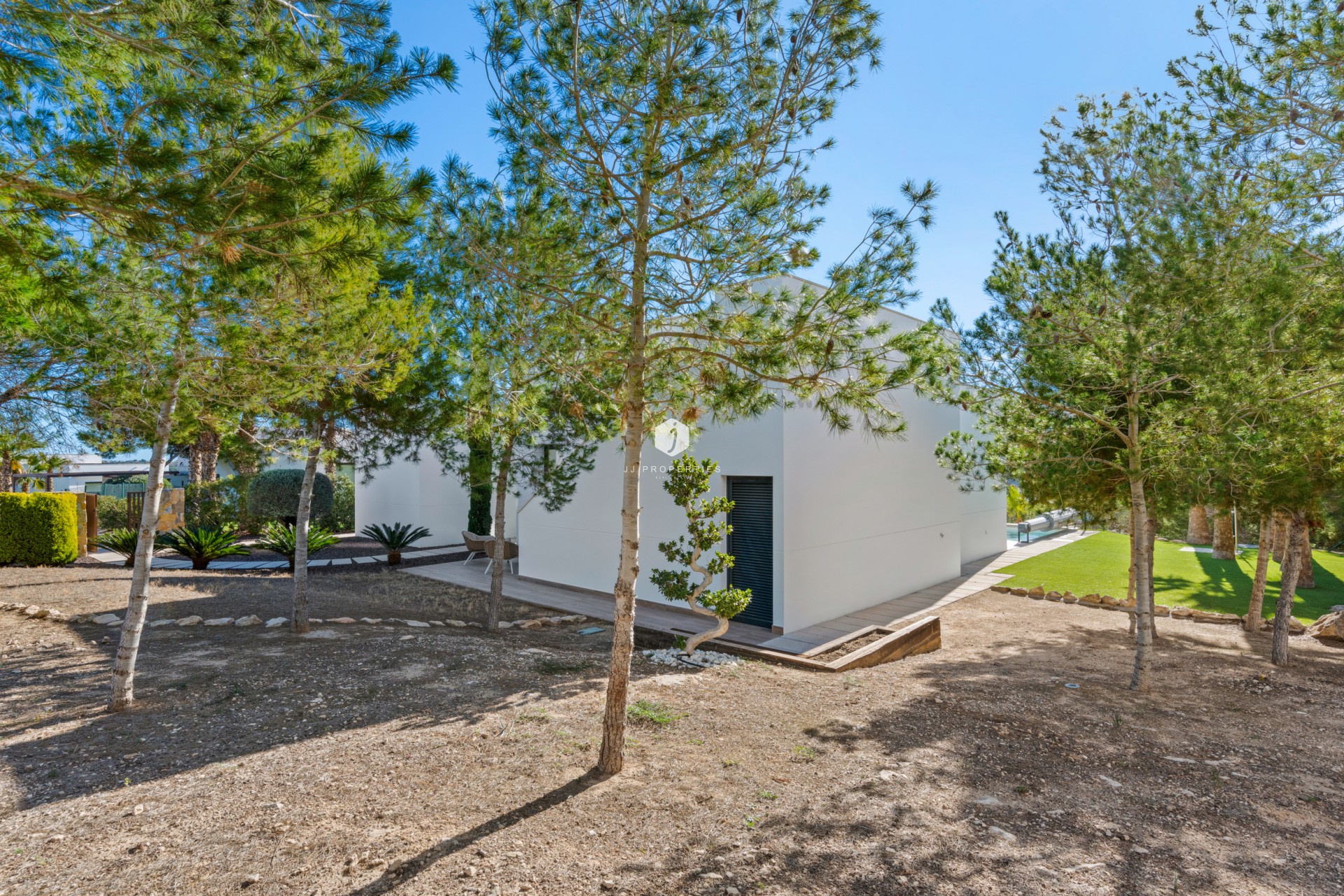 Aus zweiter Hand - Villa -
Dehesa de Campoamor - Costa Blanca