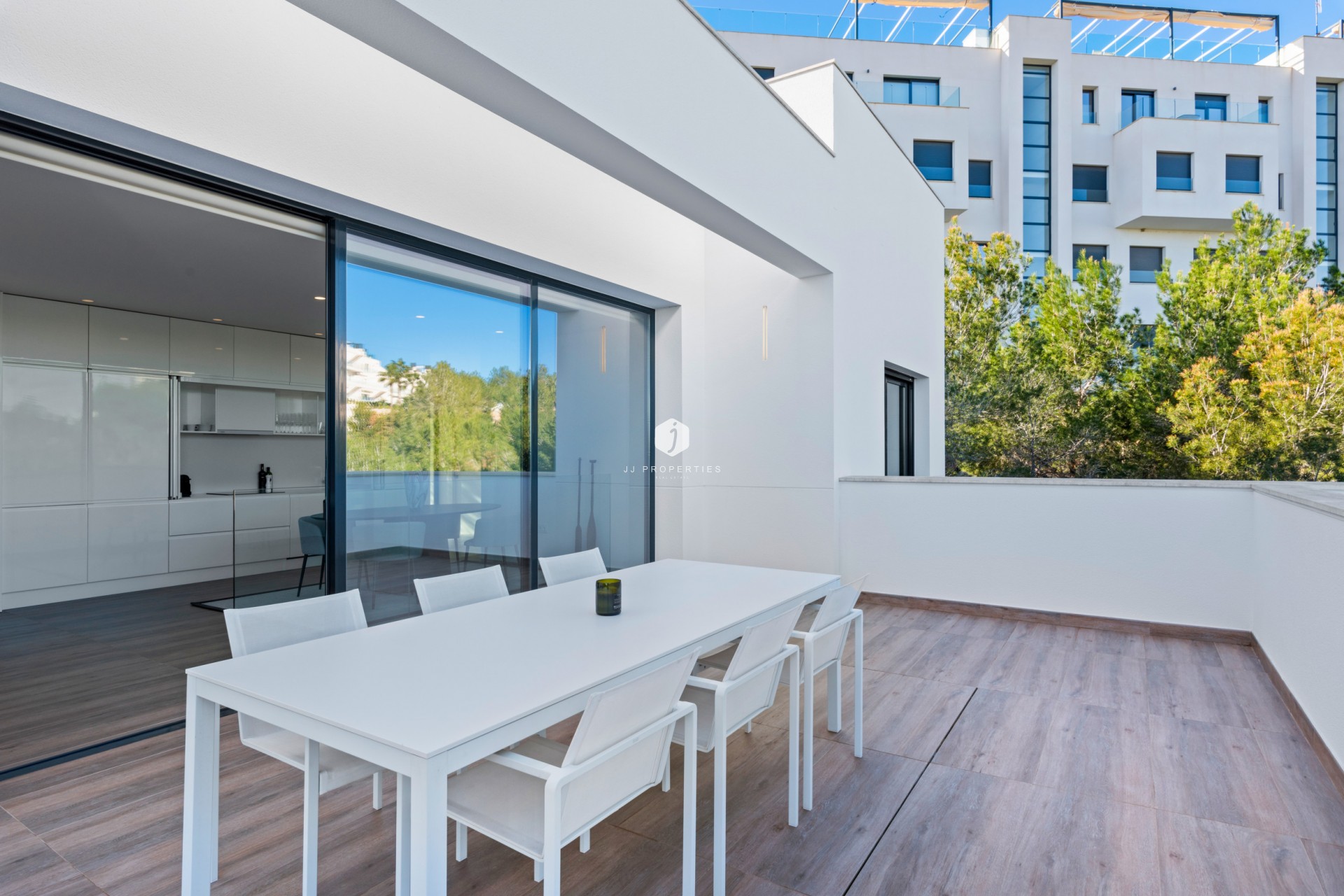 Aus zweiter Hand - Villa -
Dehesa de Campoamor - Costa Blanca