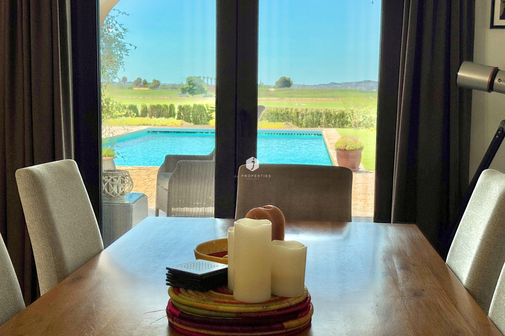 Aus zweiter Hand - Villa -
Dolores - Comunidad Valenciana