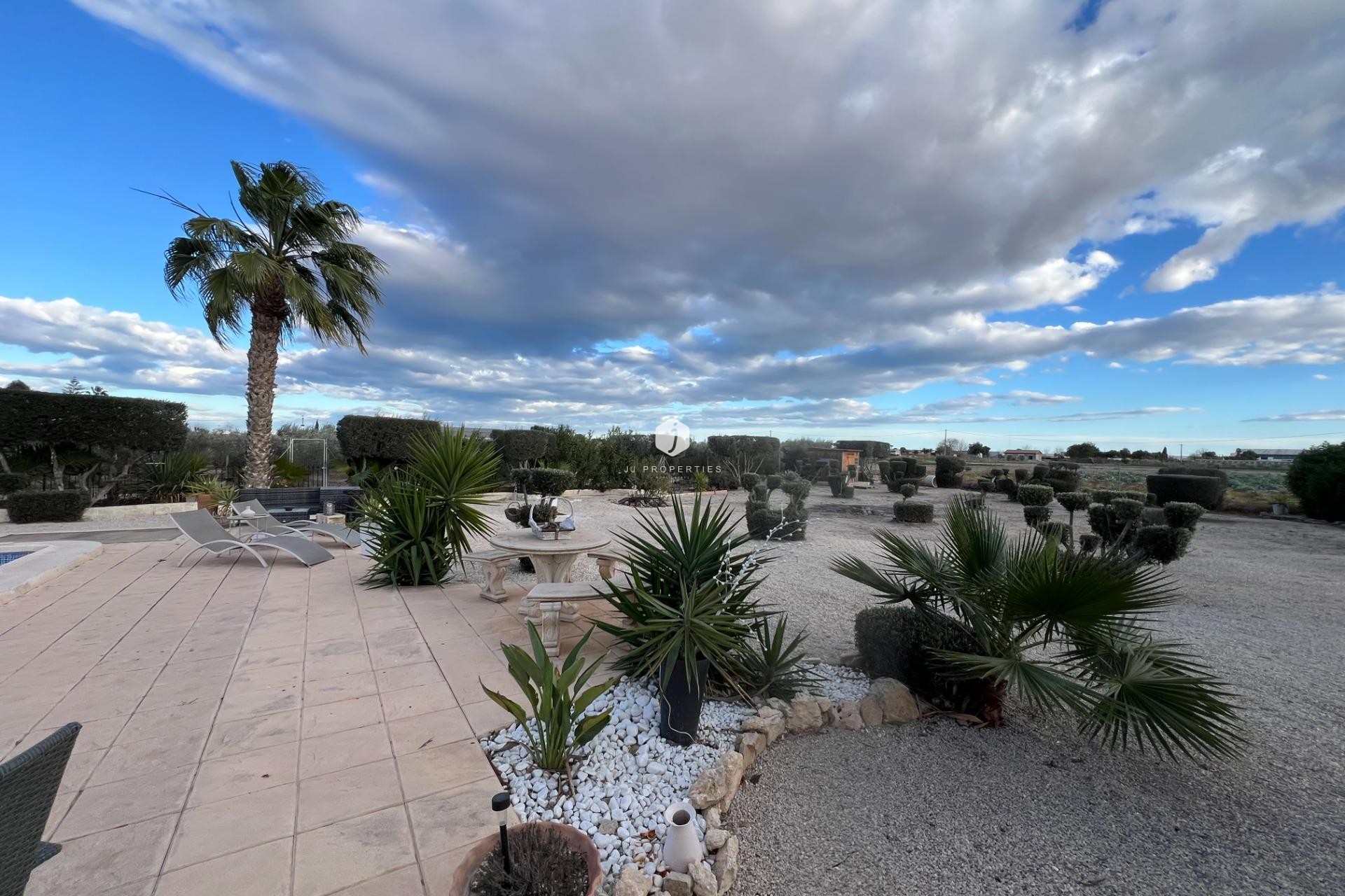 Aus zweiter Hand - Villa -
Dolores - Comunidad Valenciana