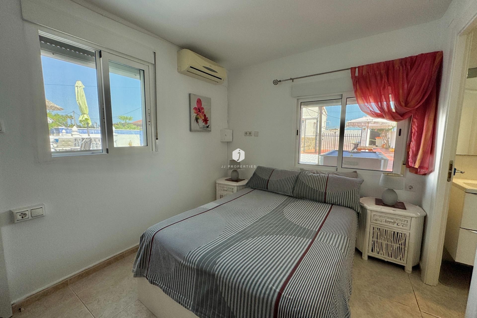 Aus zweiter Hand - Villa -
Dolores - Comunidad Valenciana