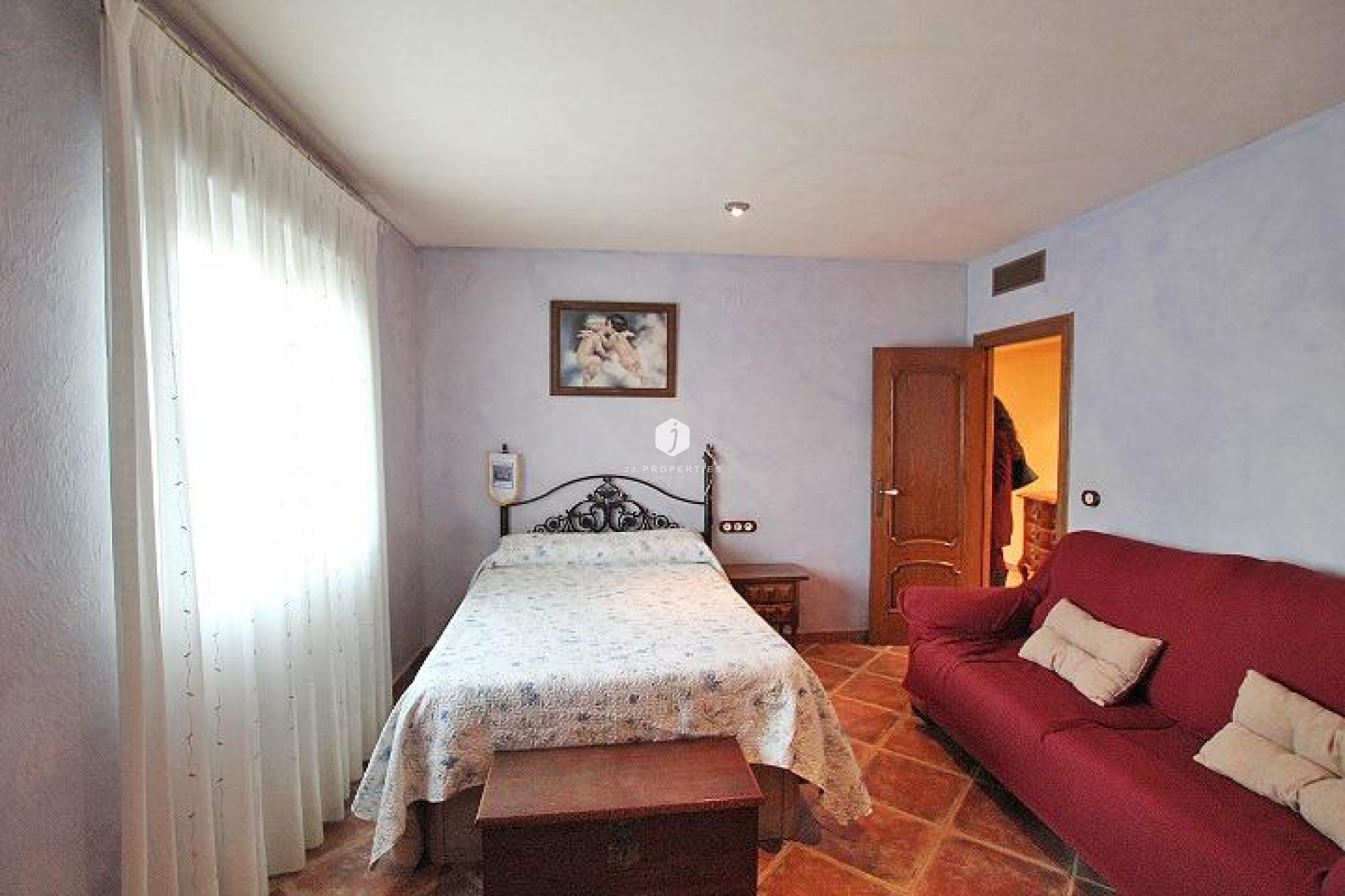 Aus zweiter Hand - Villa -
Formentera del Segura - C- Cooperativa