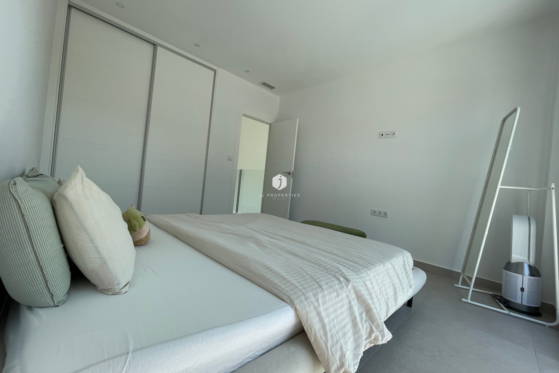 Aus zweiter Hand - Villa -
Formentera del Segura - Costa Blanca