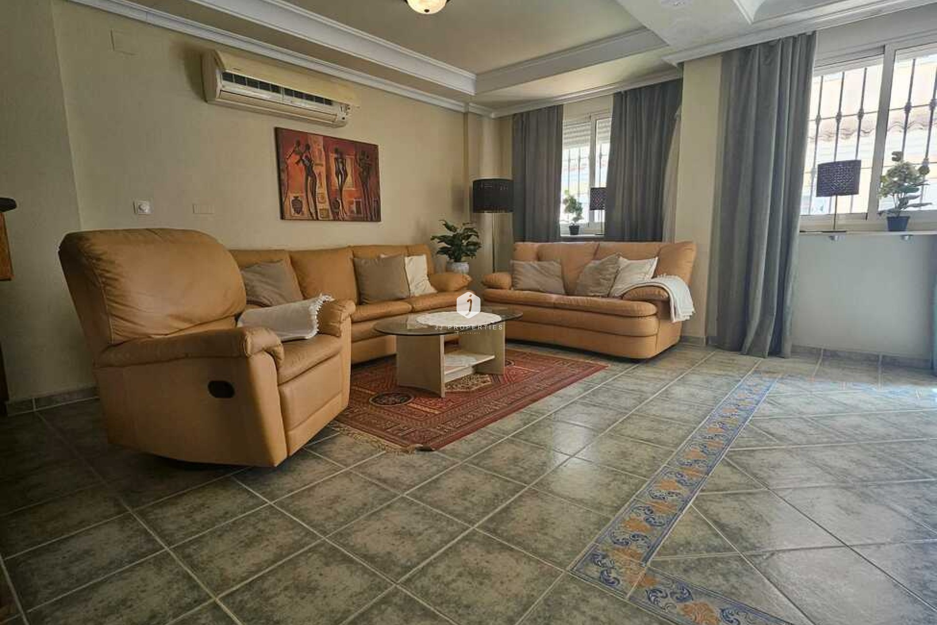 Aus zweiter Hand - Villa -
Guardamar del Segura - Campomar