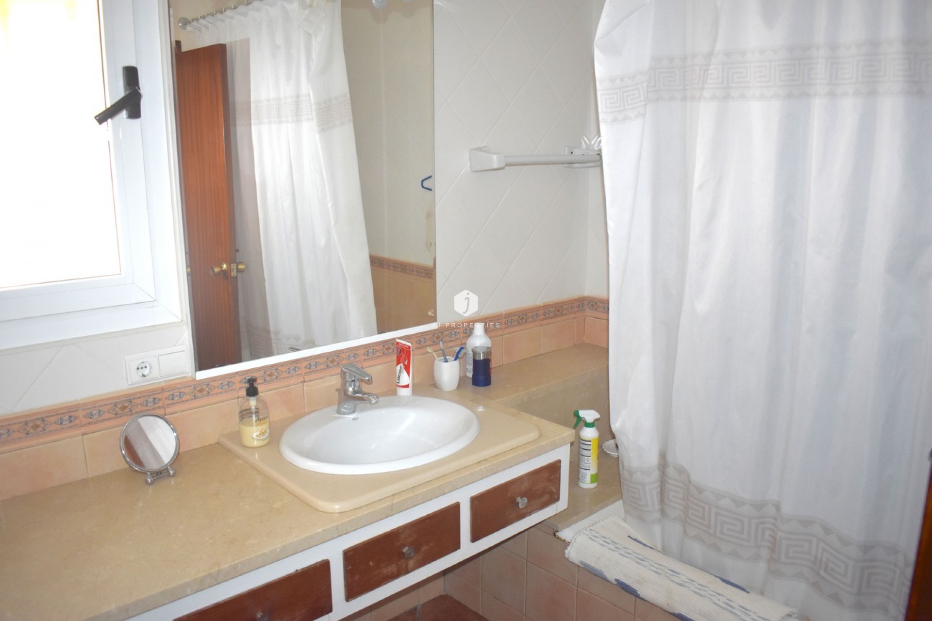 Aus zweiter Hand - Villa -
Guardamar del Segura - Costa Blanca