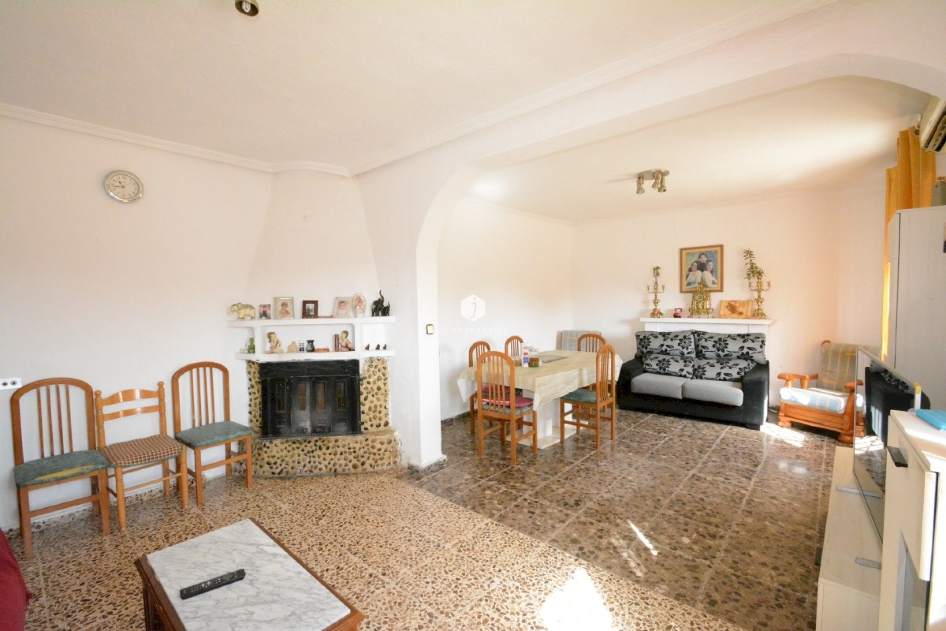 Aus zweiter Hand - Villa -
Guardamar del Segura - Costa Blanca