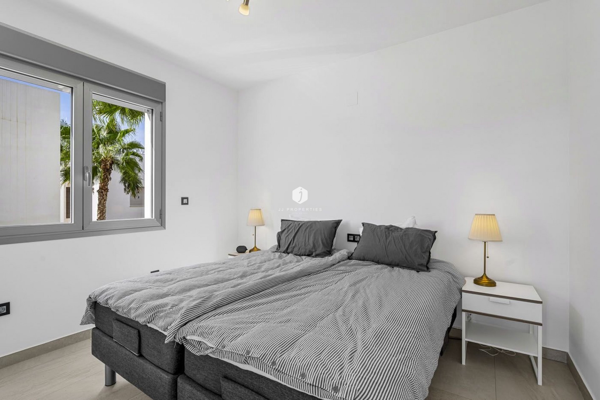 Aus zweiter Hand - Villa -
Guardamar del Segura - Costa Blanca