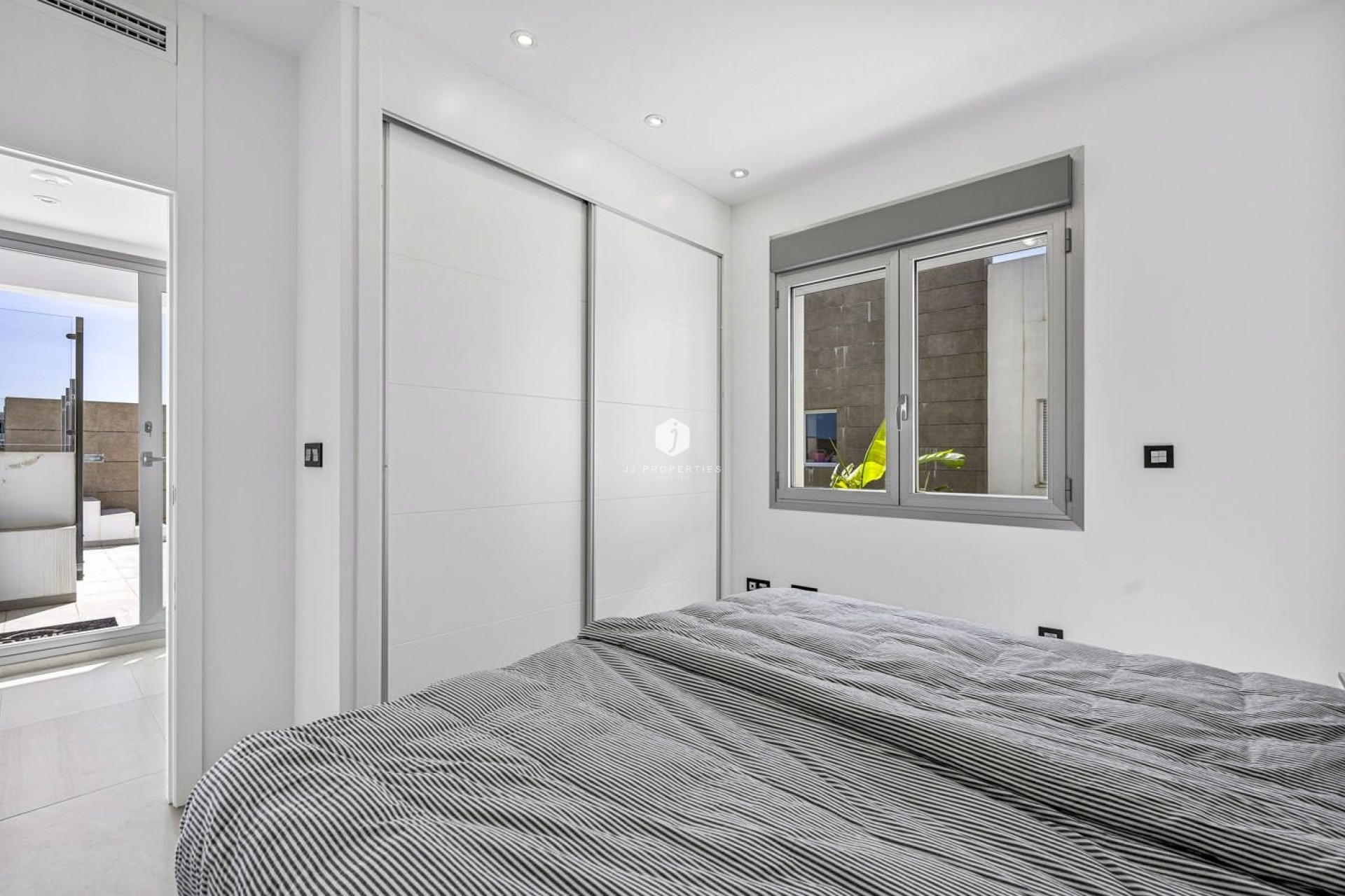 Aus zweiter Hand - Villa -
Guardamar del Segura - Costa Blanca