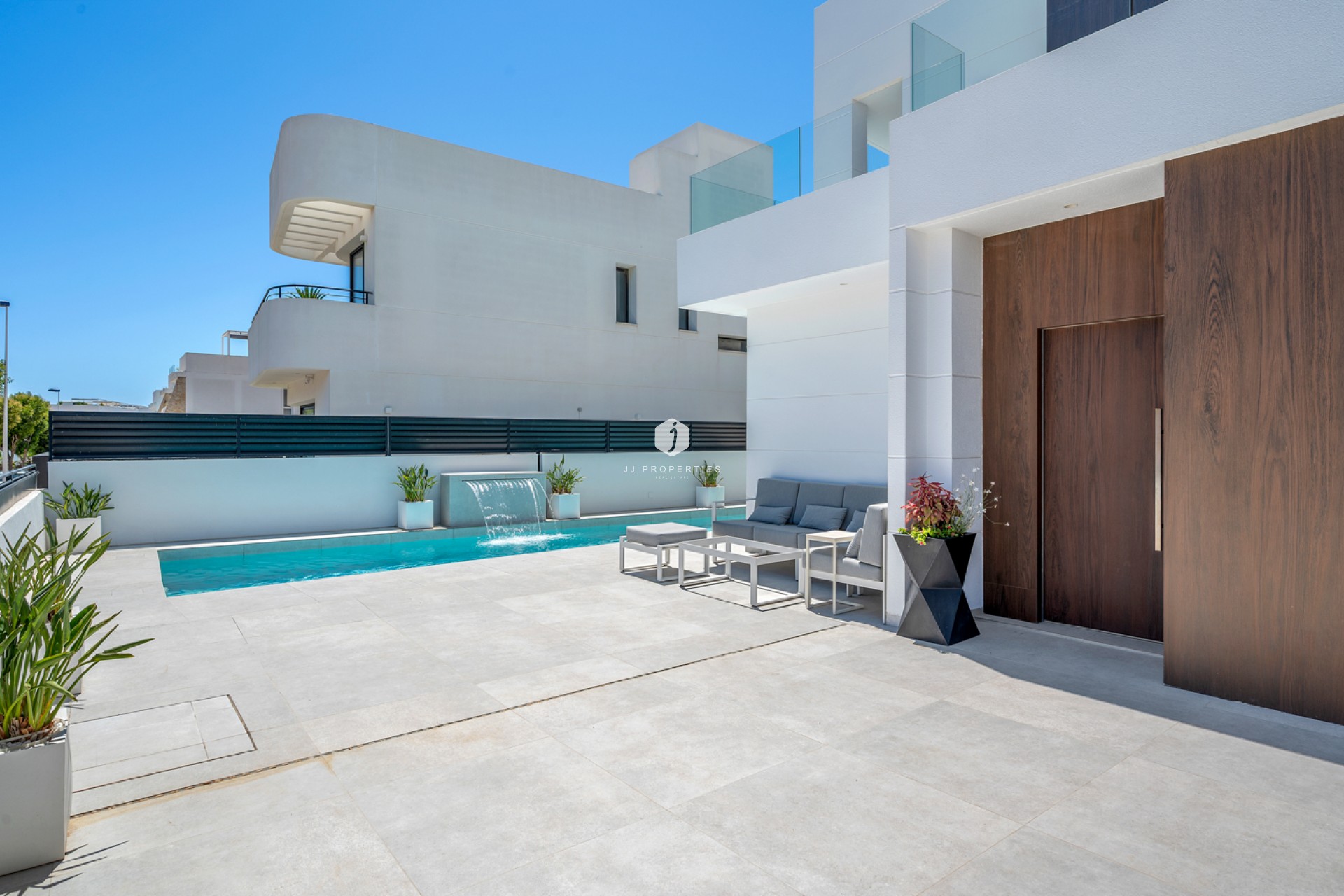 Aus zweiter Hand - Villa -
Guardamar del Segura - Costa Blanca