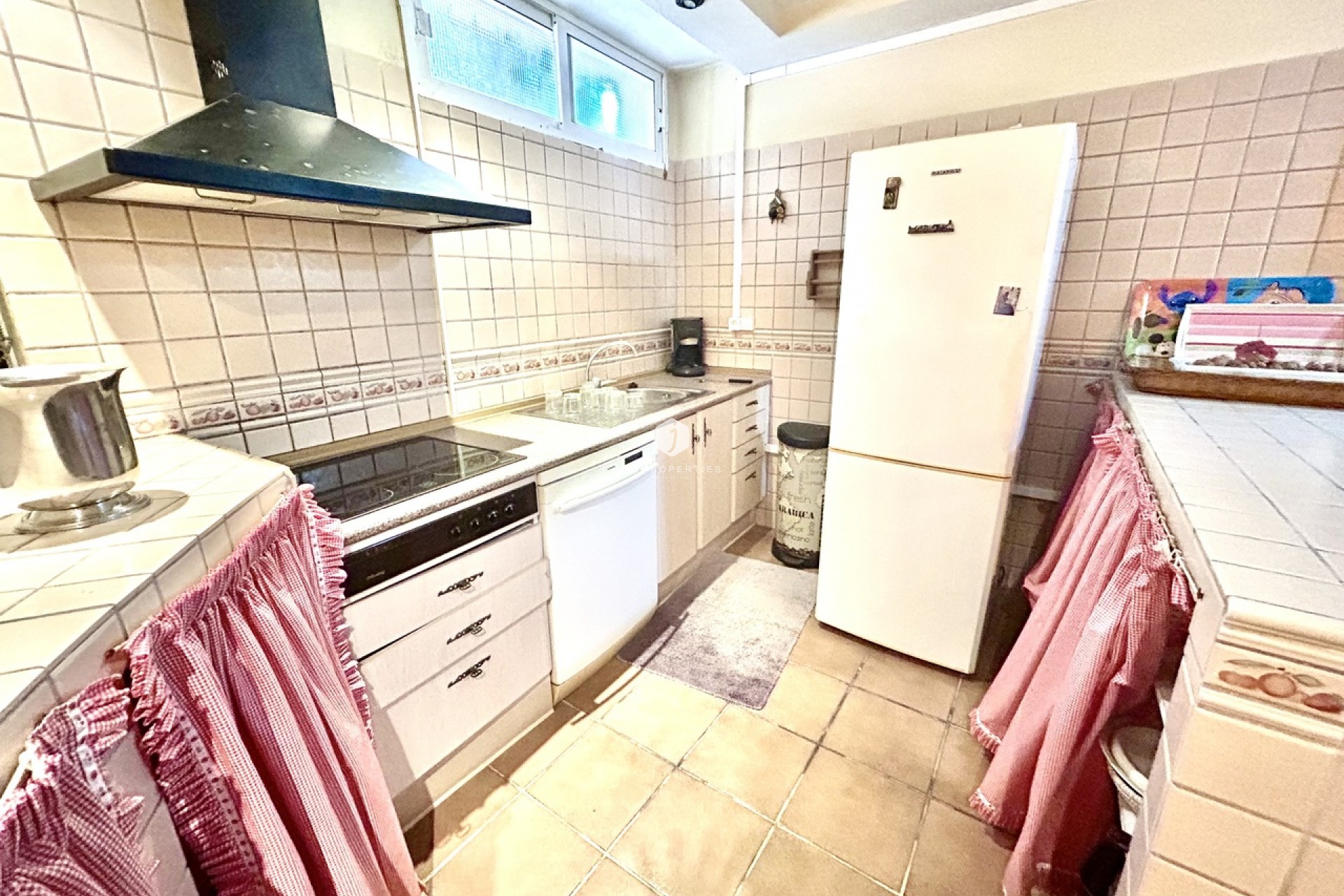 Aus zweiter Hand - Villa -
La Mata - Costa Blanca