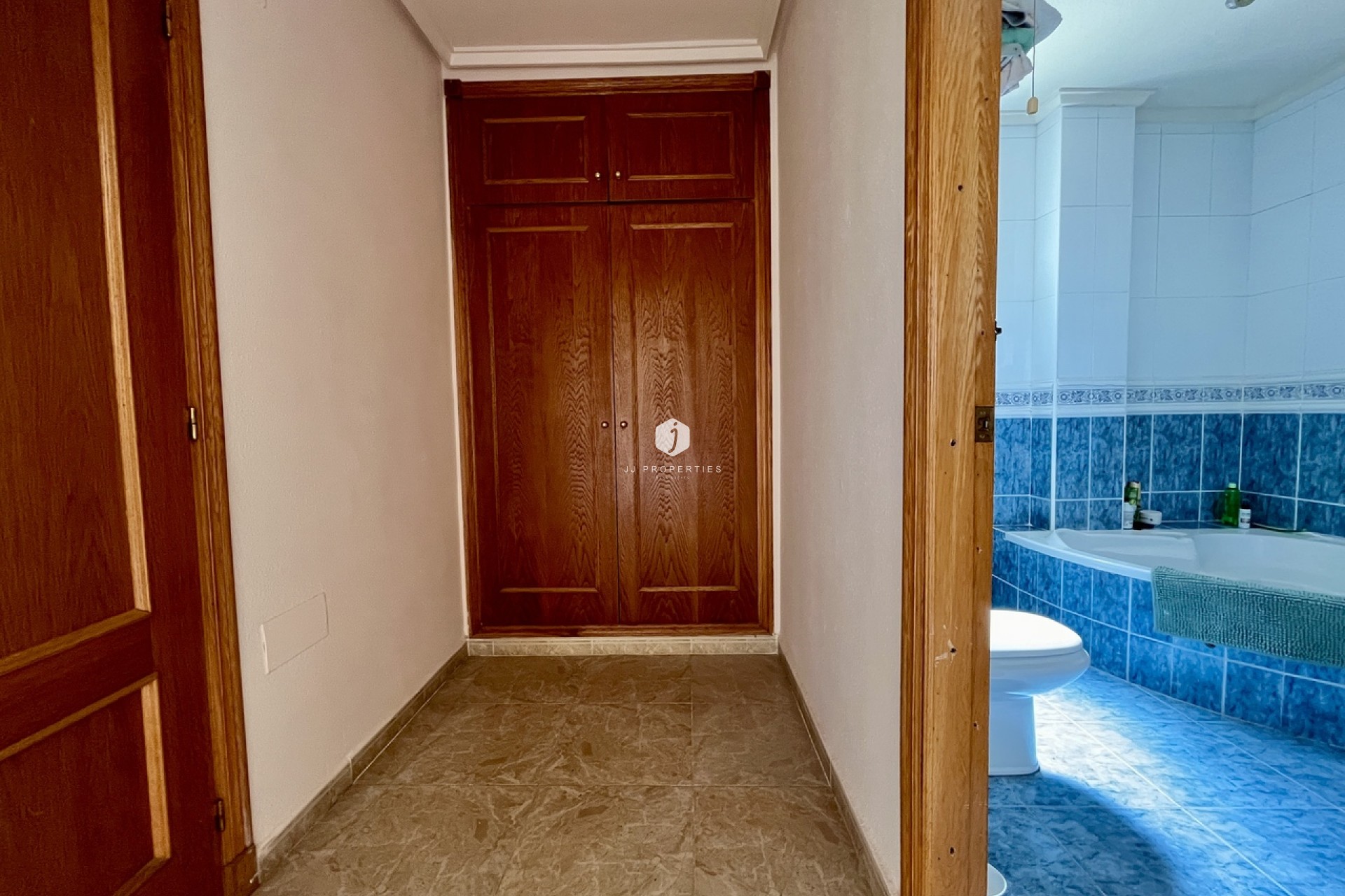 Aus zweiter Hand - Villa -
La Zenia - Costa Blanca