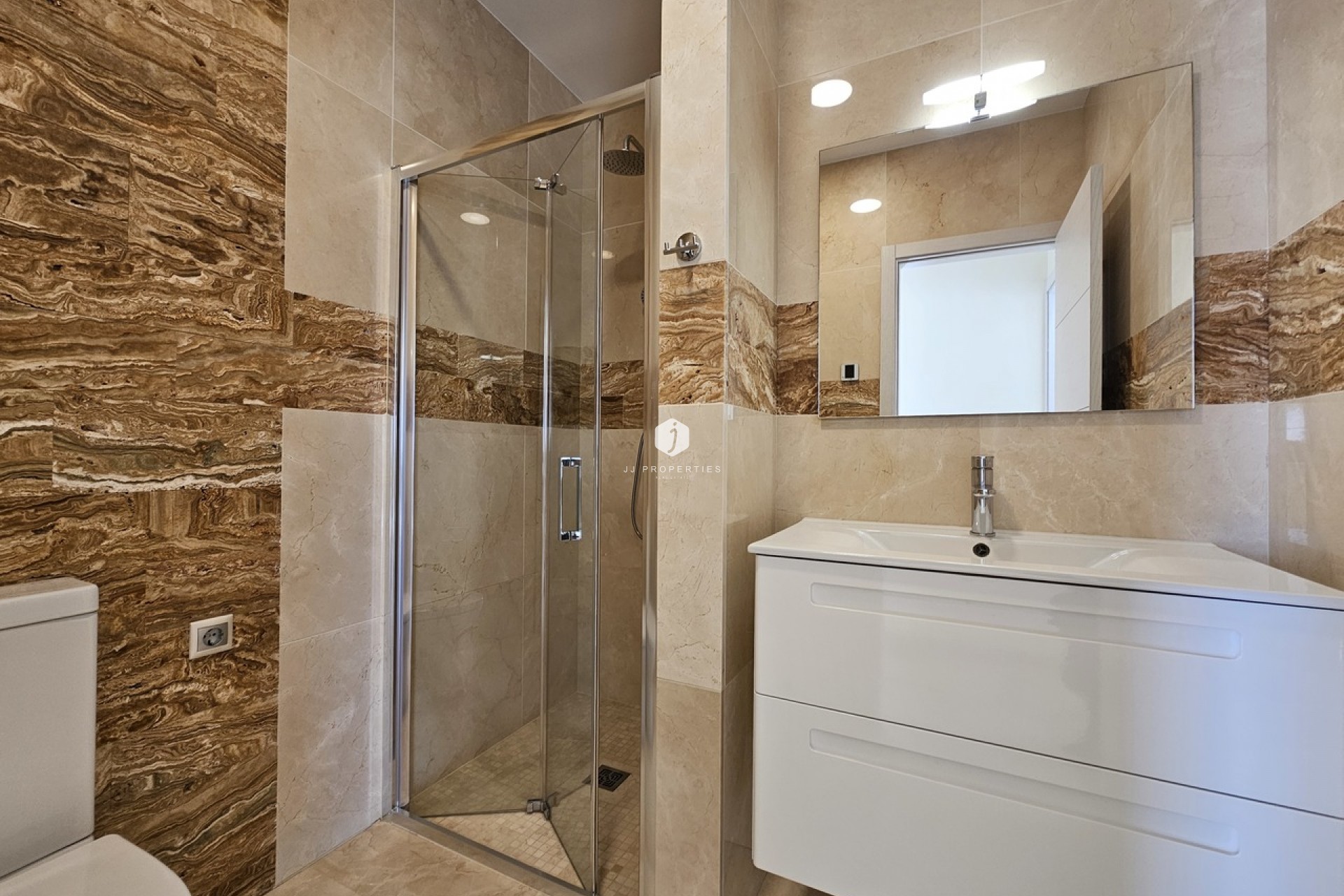 Aus zweiter Hand - Villa -
La Zenia - Costa Blanca