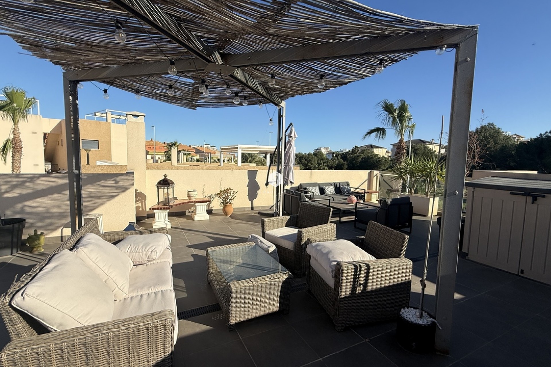 Aus zweiter Hand - Villa -
La Zenia - Costa Blanca