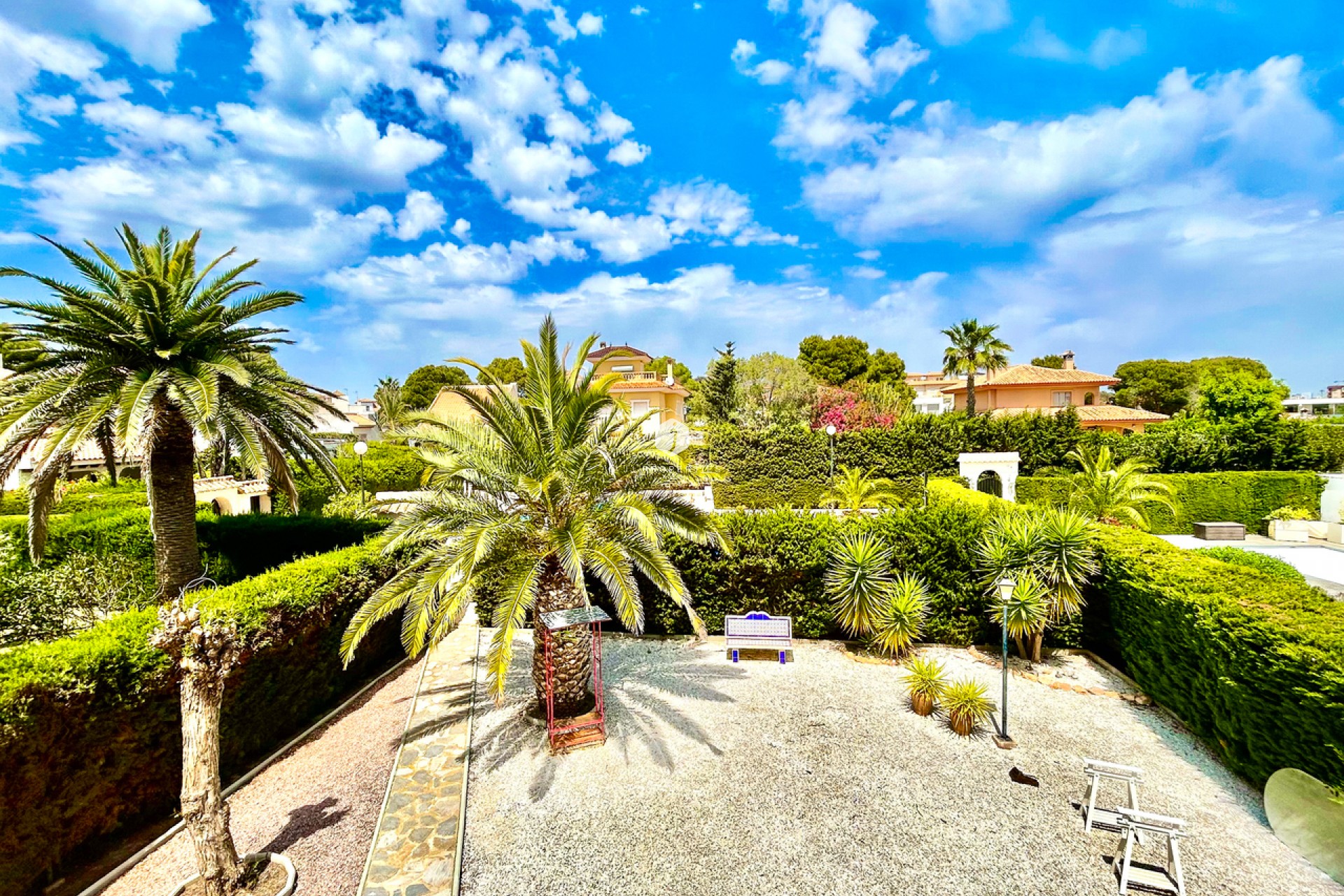 Aus zweiter Hand - Villa -
La Zenia - Costa Blanca
