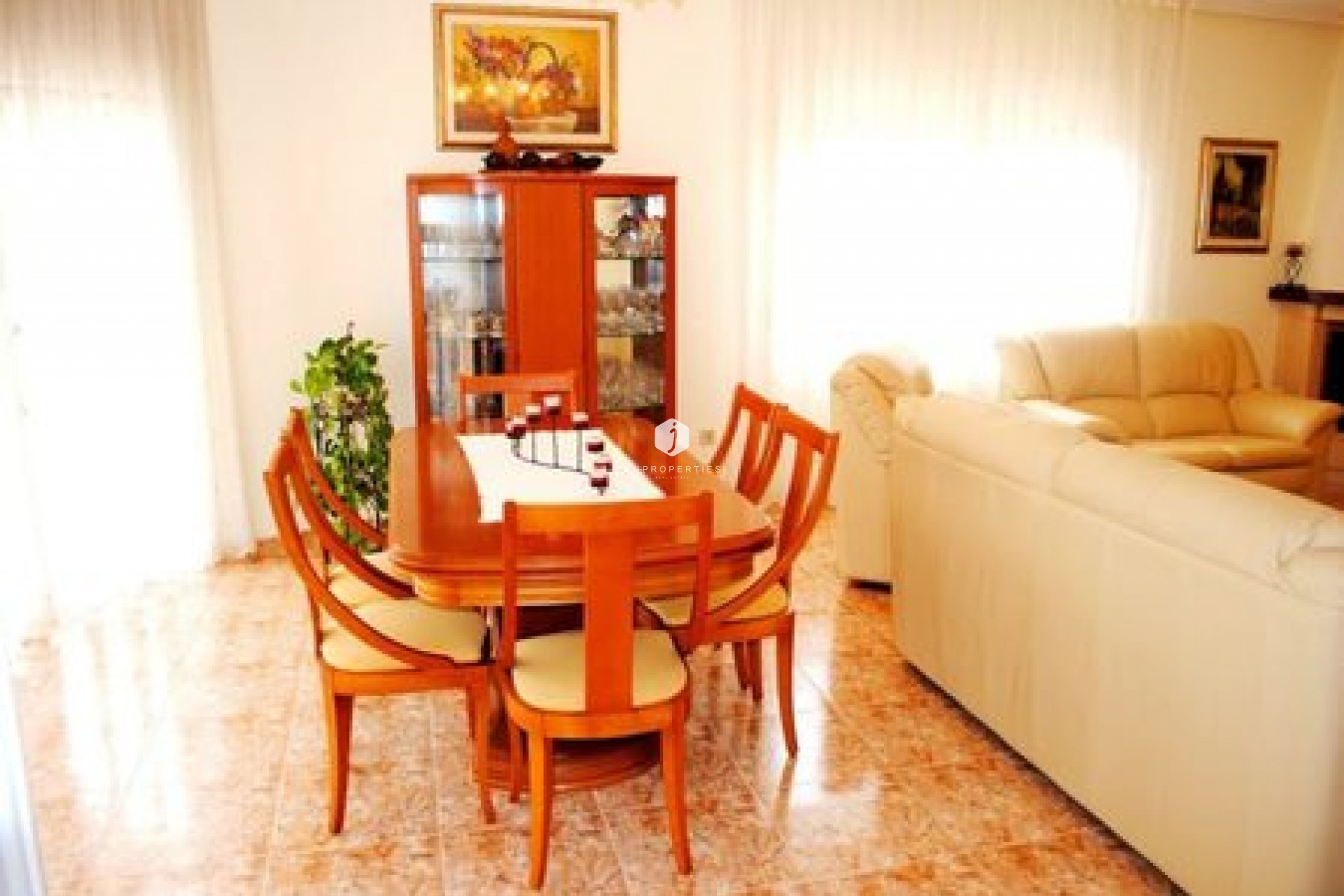Aus zweiter Hand - Villa -
La Zenia - Costa Blanca