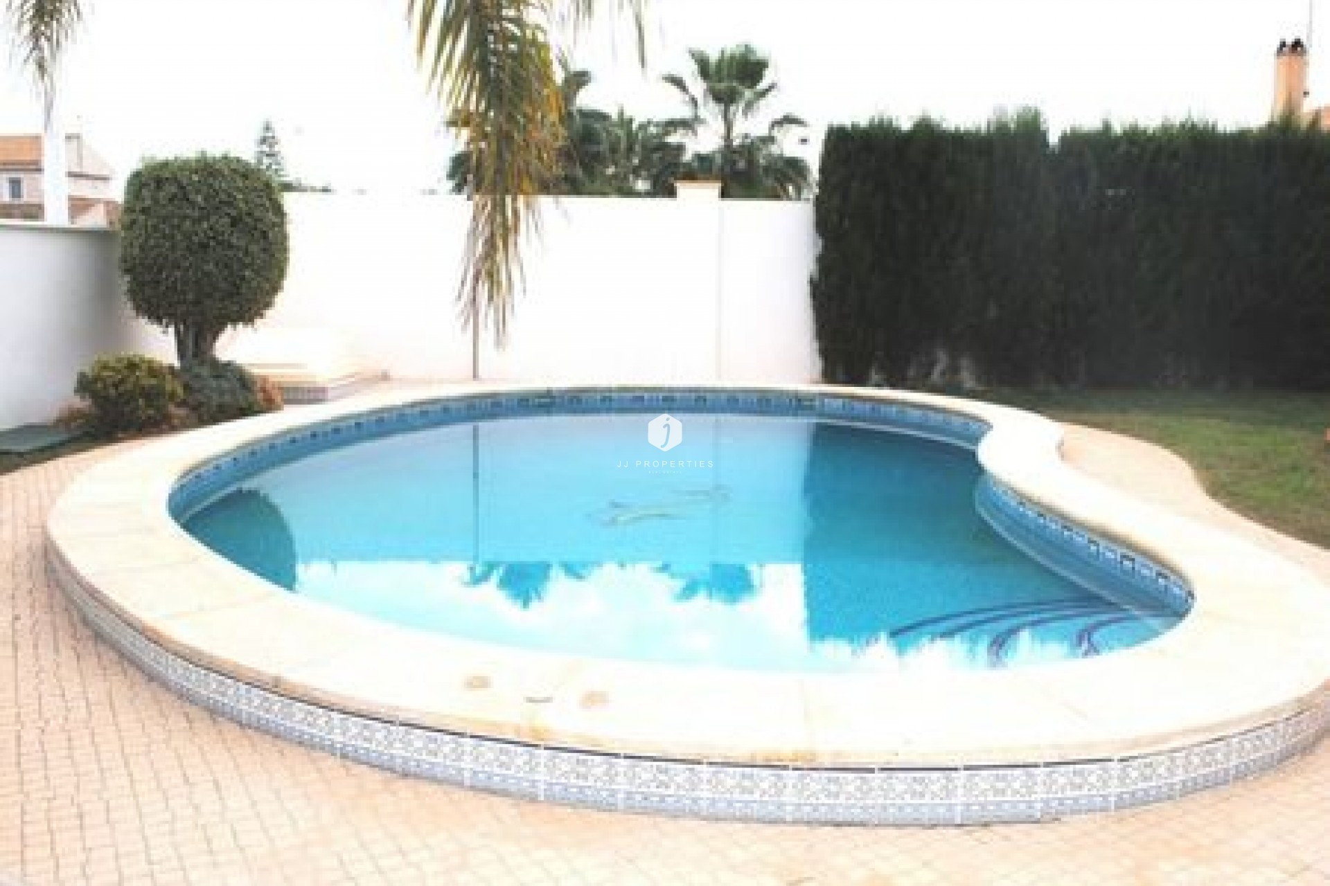 Aus zweiter Hand - Villa -
La Zenia - Costa Blanca