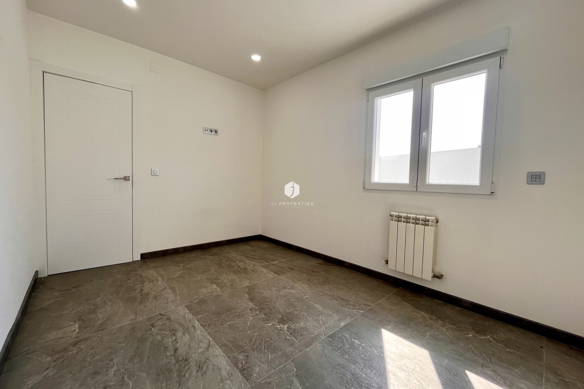 Aus zweiter Hand - Villa -
Los Balcones - Costa Blanca