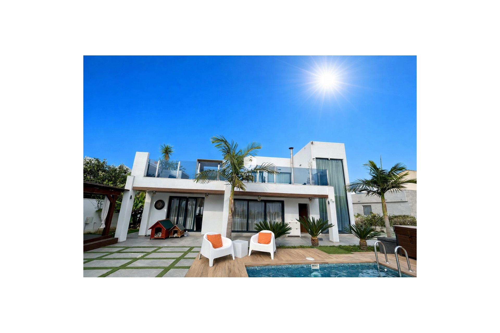 Aus zweiter Hand - Villa -
Los Balcones - Costa Blanca