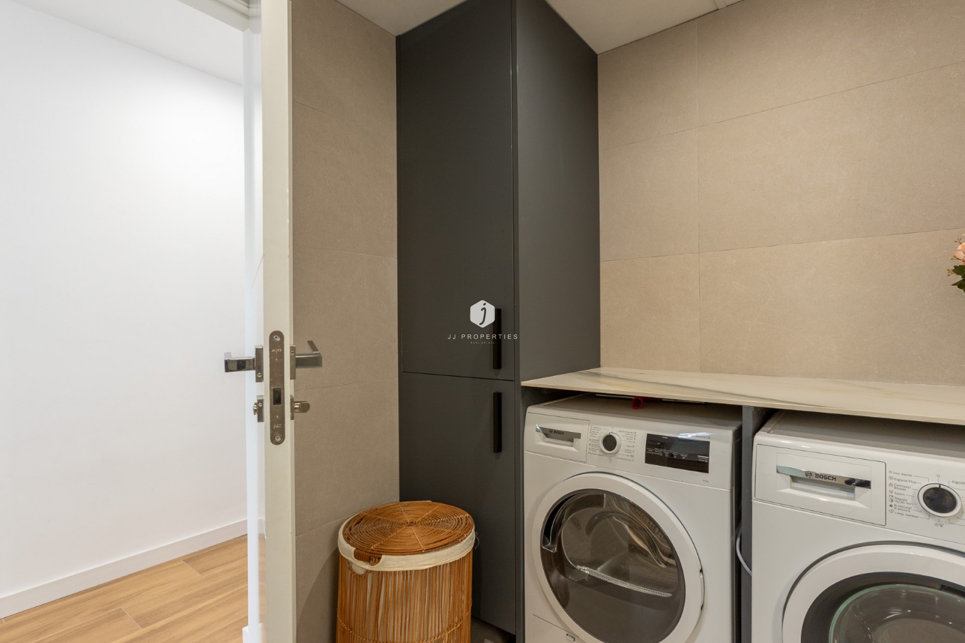 Aus zweiter Hand - Villa -
Los Balcones - Costa Blanca