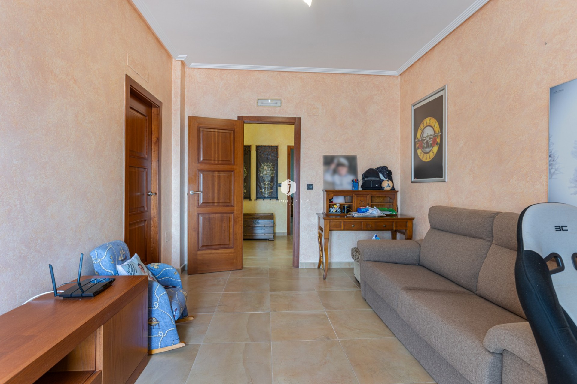Aus zweiter Hand - Villa -
Los Montesinos - Costa Blanca