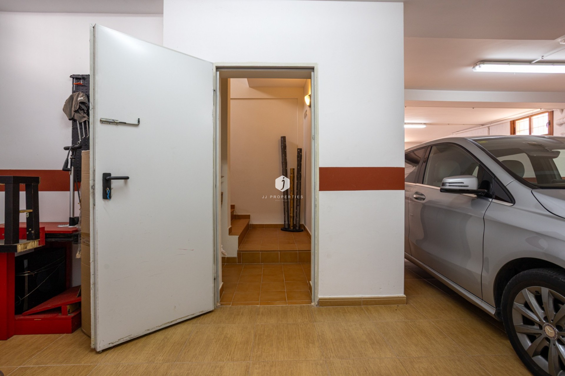 Aus zweiter Hand - Villa -
Los Montesinos - Costa Blanca