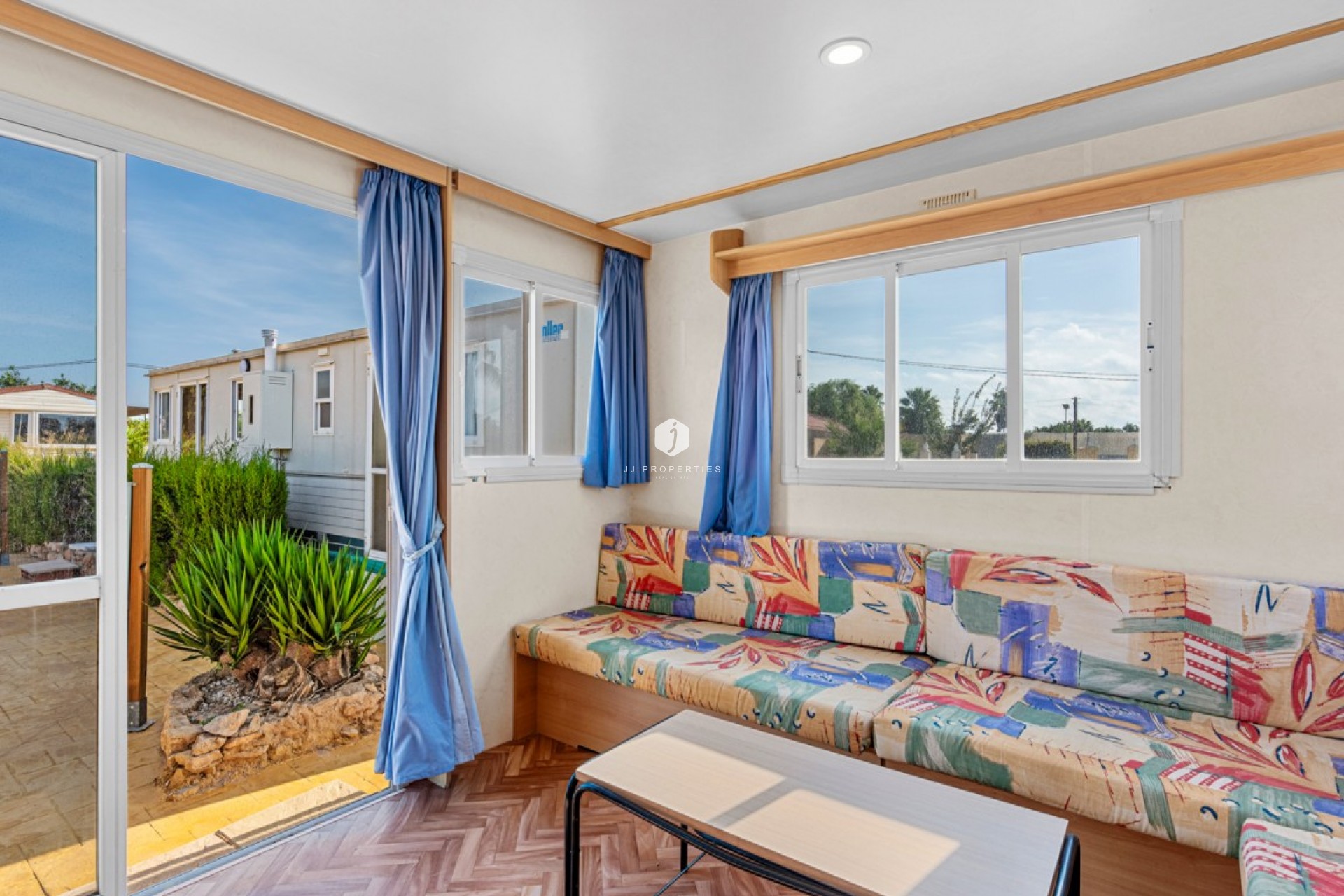 Aus zweiter Hand - Villa -
Los Montesinos - Costa Blanca