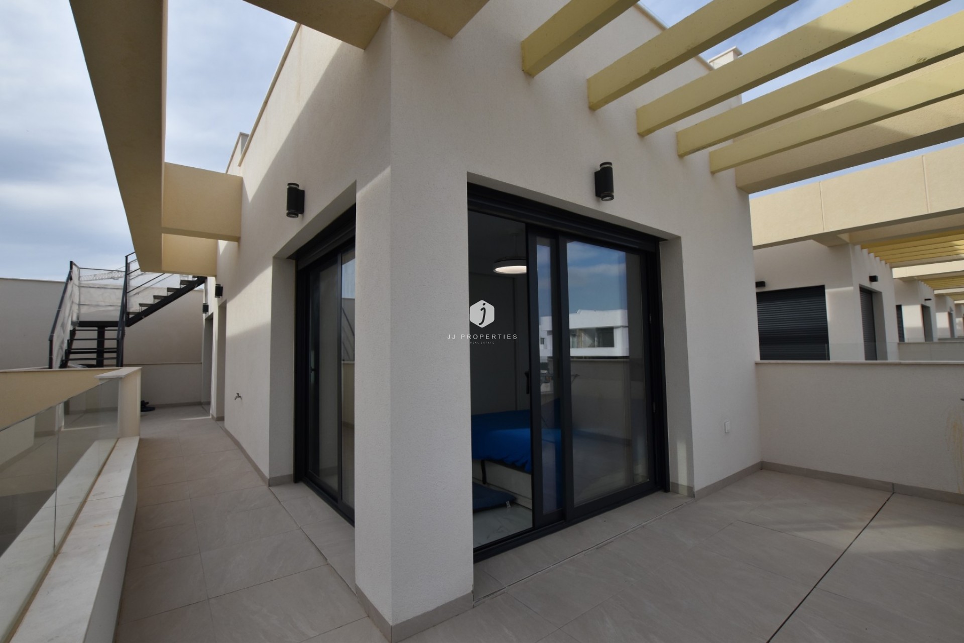 Aus zweiter Hand - Villa -
Los Montesinos - Costa Blanca