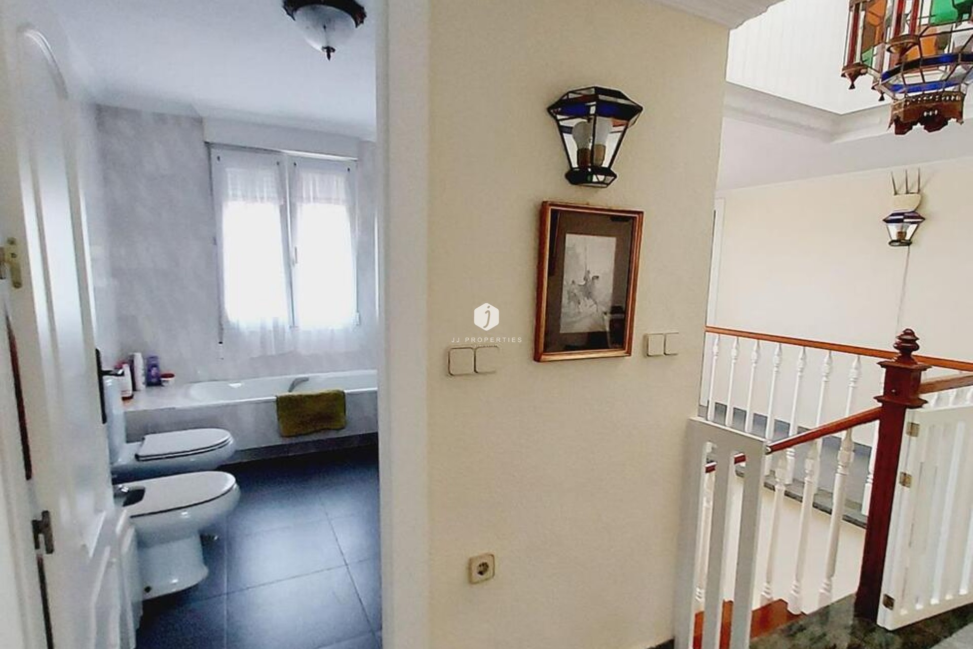 Aus zweiter Hand - Villa -
Orihuela Costa - Cabo Roig