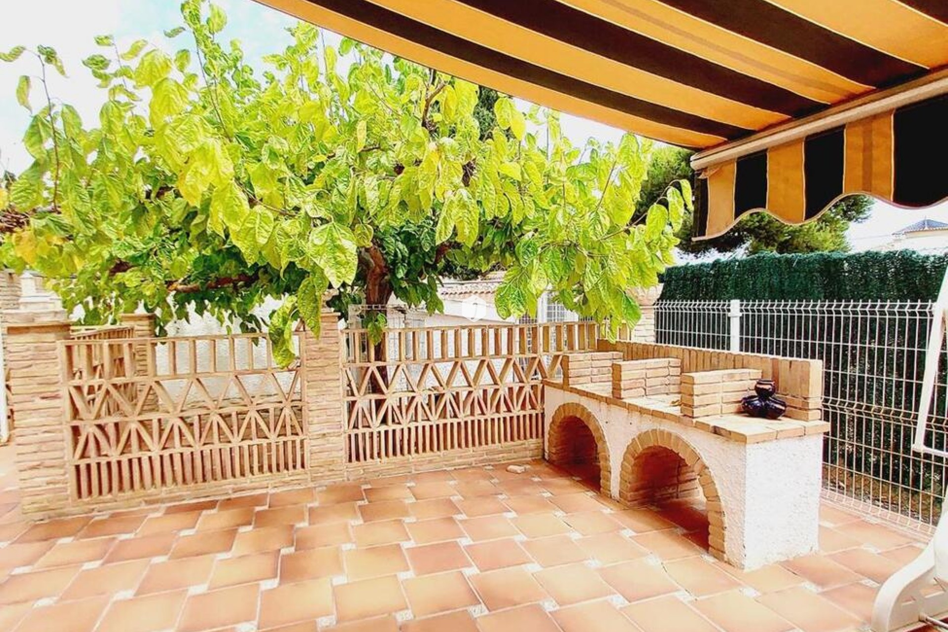 Aus zweiter Hand - Villa -
Orihuela Costa - Cabo Roig