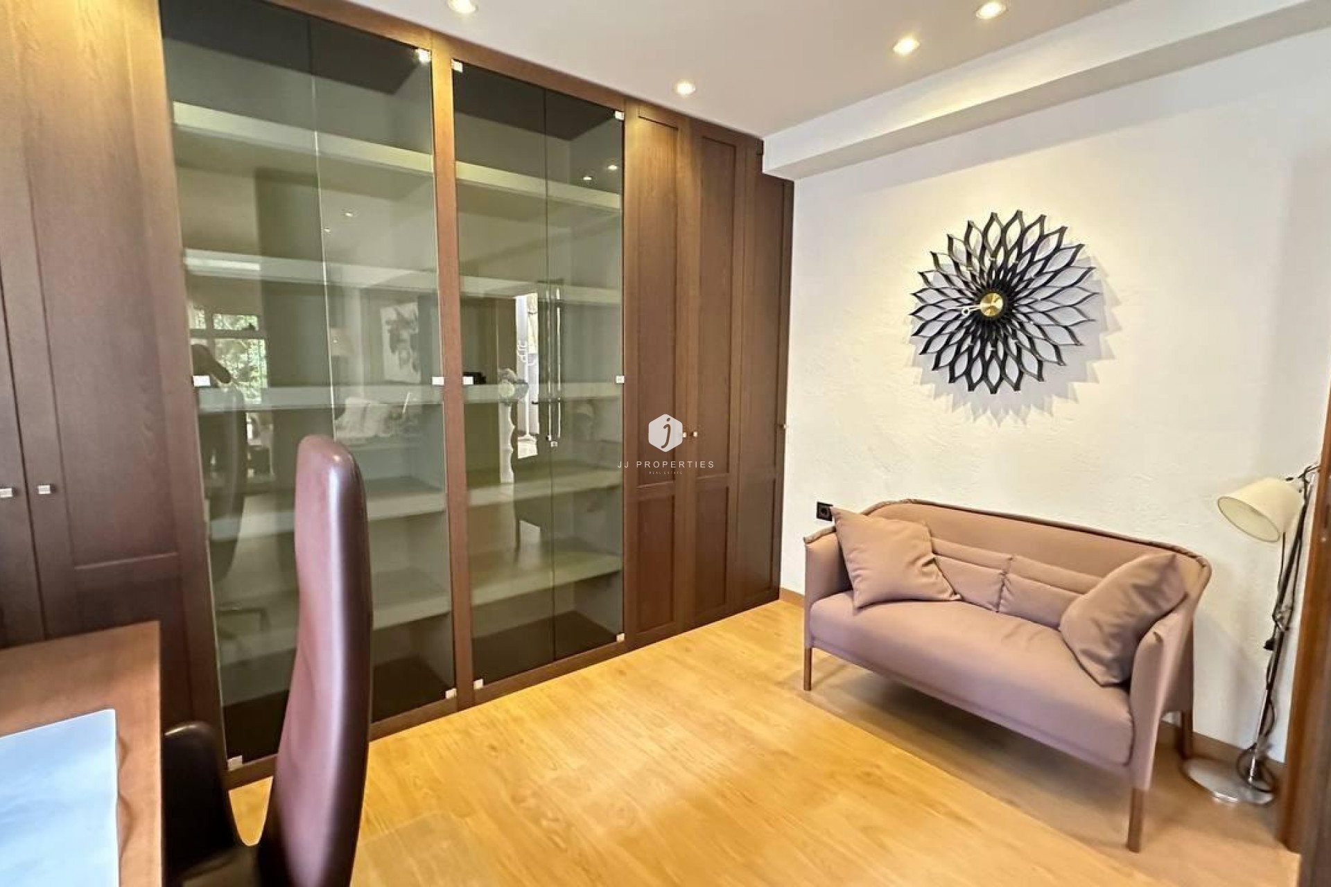 Aus zweiter Hand - Villa -
Orihuela Costa - Campoamor