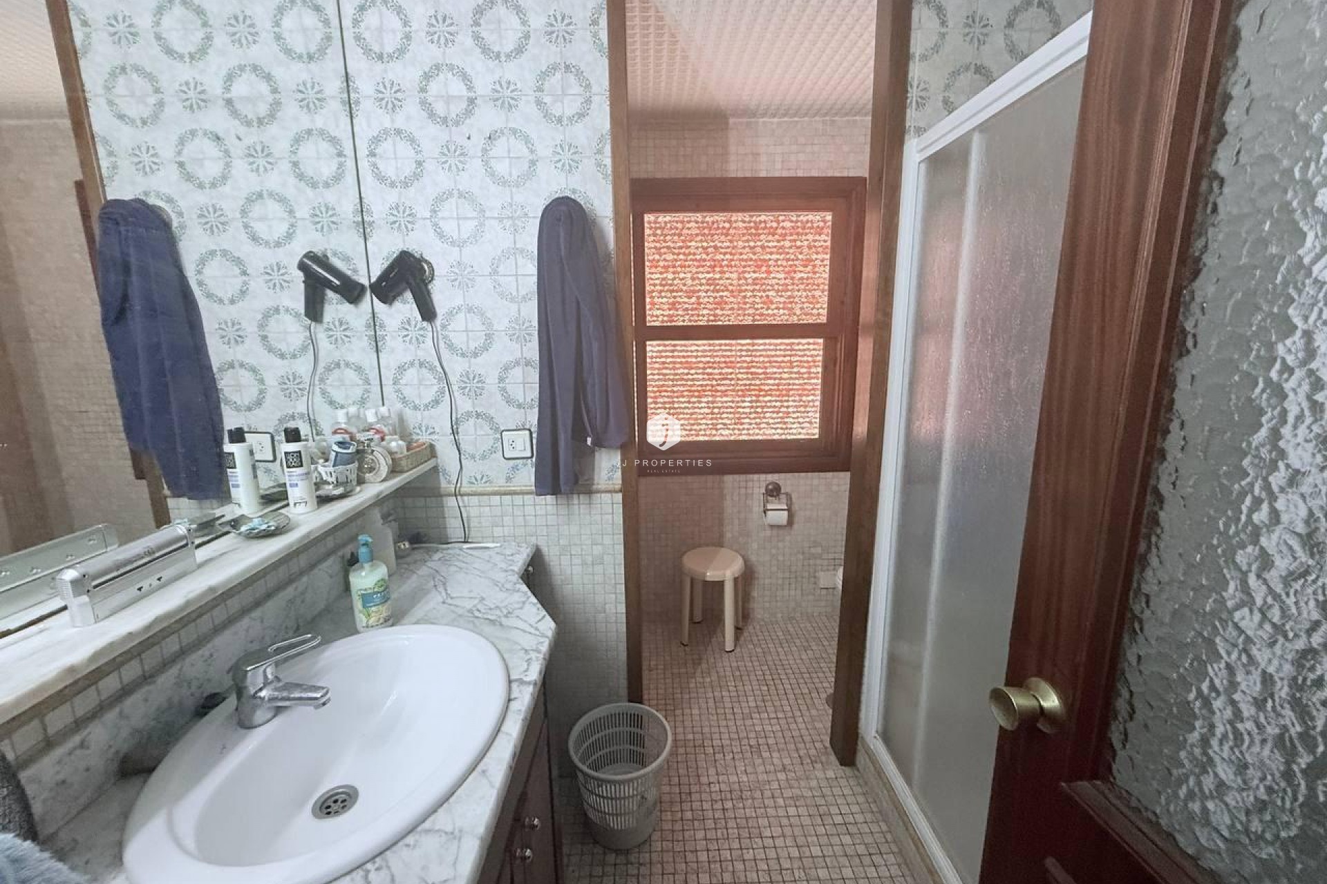 Aus zweiter Hand - Villa -
Orihuela Costa - Campoamor