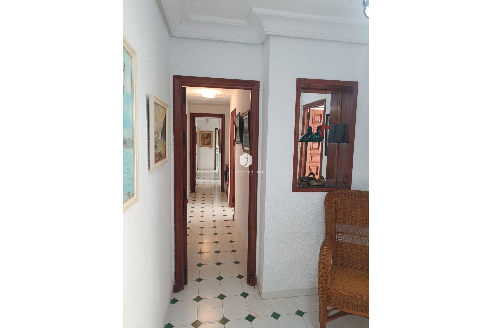 Aus zweiter Hand - Villa -
Orihuela Costa - Campoamor