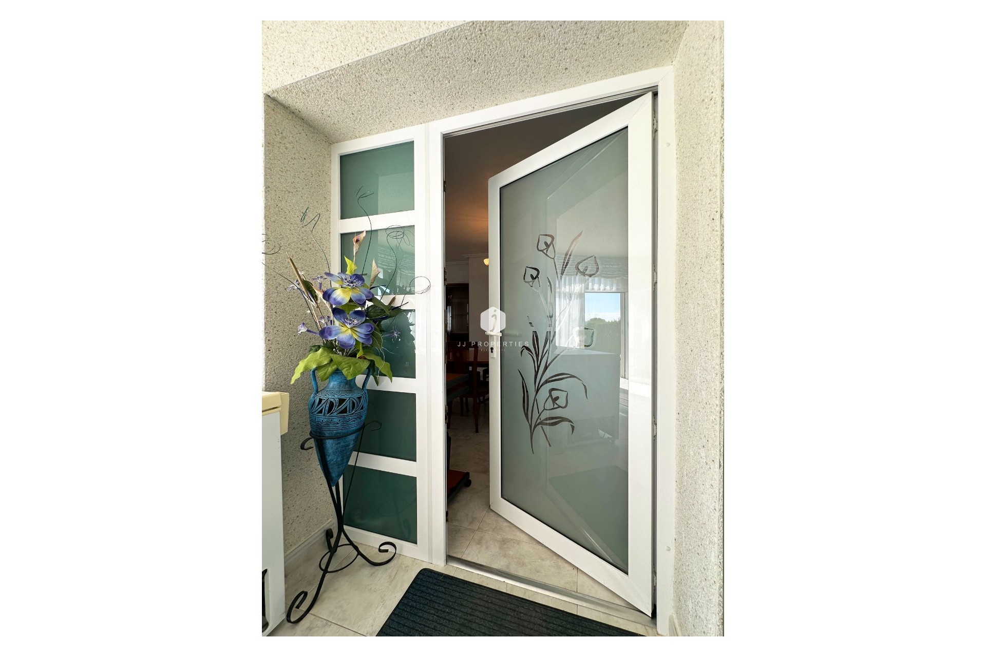 Aus zweiter Hand - Villa -
Orihuela Costa - Costa Blanca