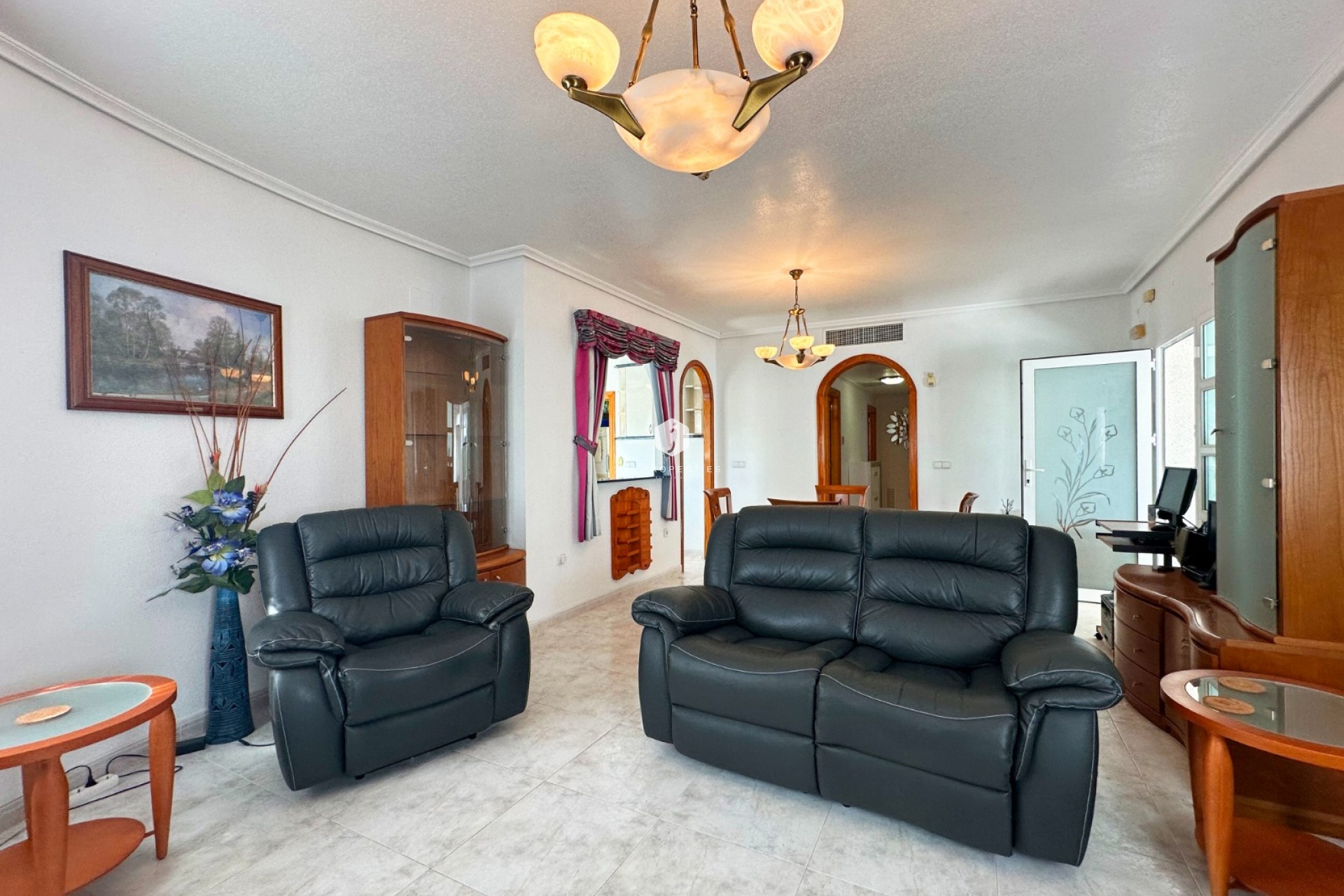 Aus zweiter Hand - Villa -
Orihuela Costa - Costa Blanca