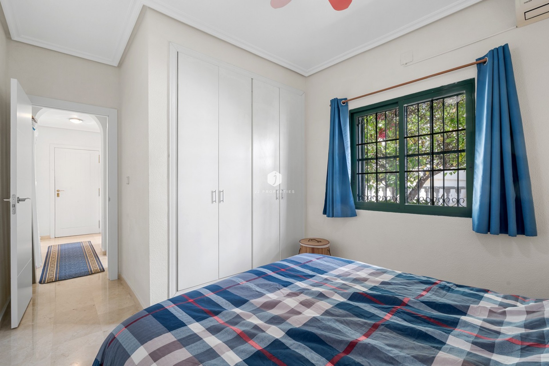 Aus zweiter Hand - Villa -
Orihuela Costa - Costa Blanca