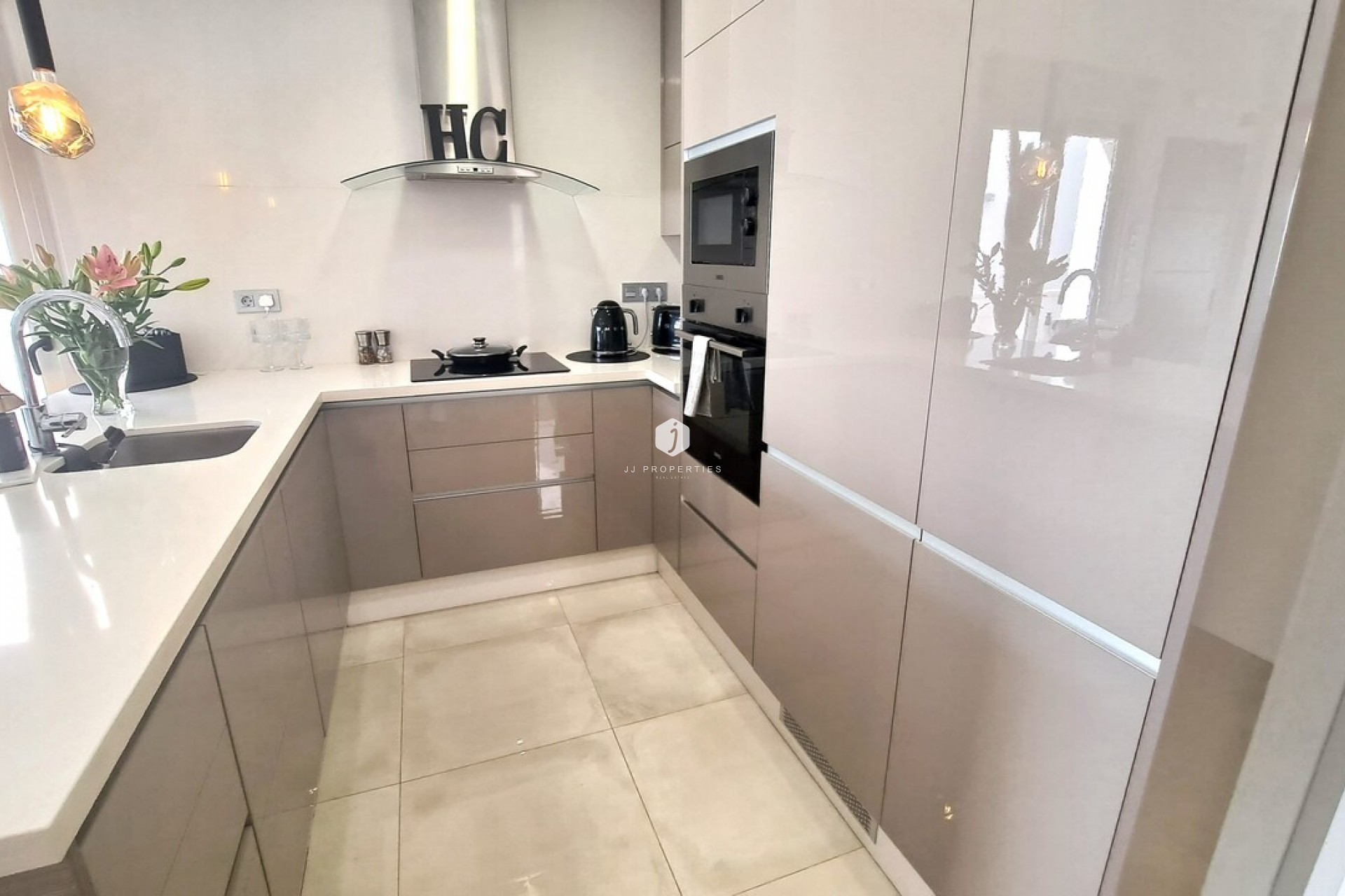 Aus zweiter Hand - Villa -
Orihuela Costa - Costa Blanca