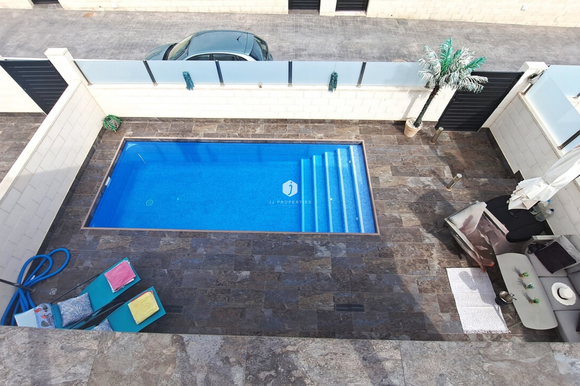 Aus zweiter Hand - Villa -
Orihuela Costa - Costa Blanca