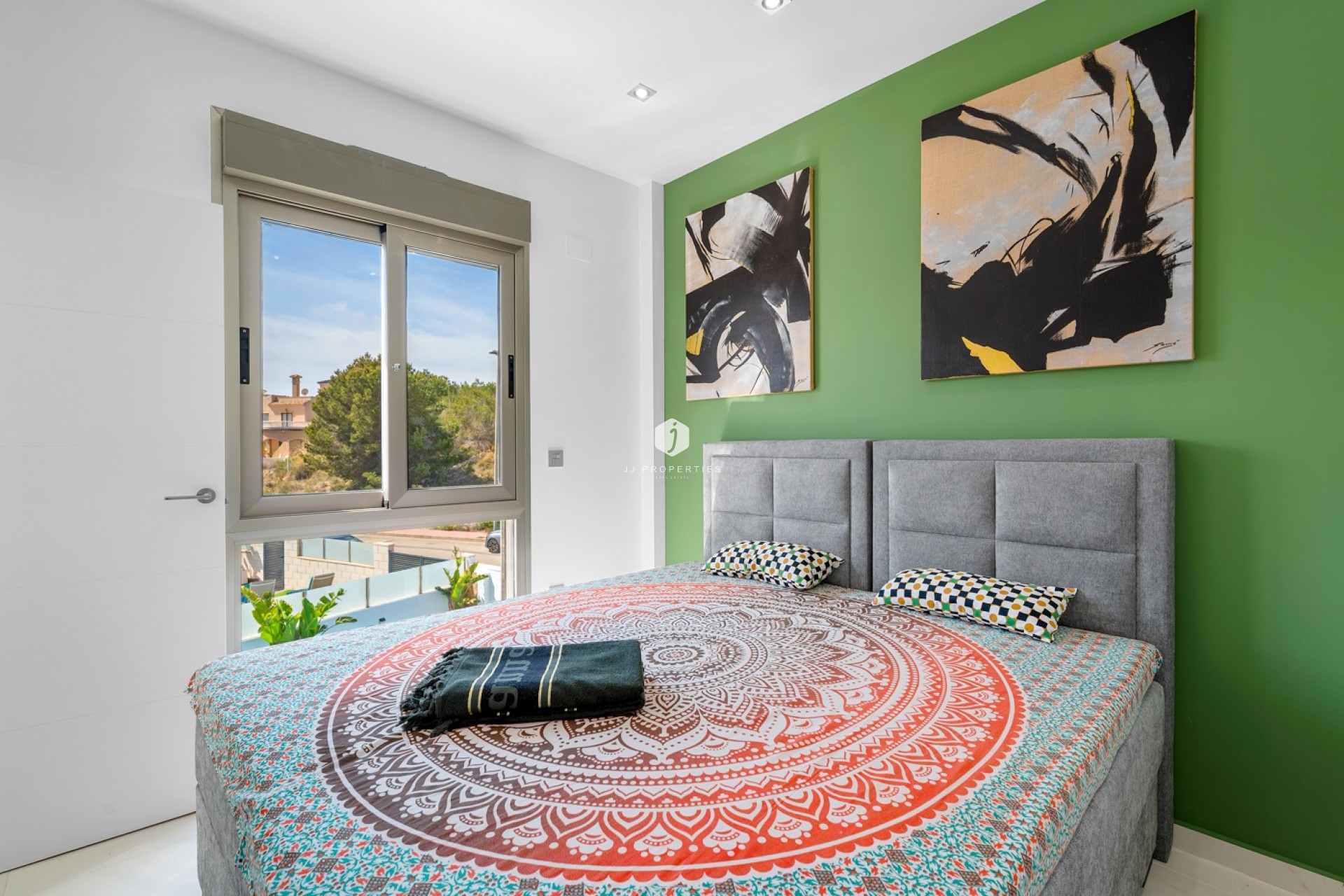 Aus zweiter Hand - Villa -
Orihuela Costa - Costa Blanca