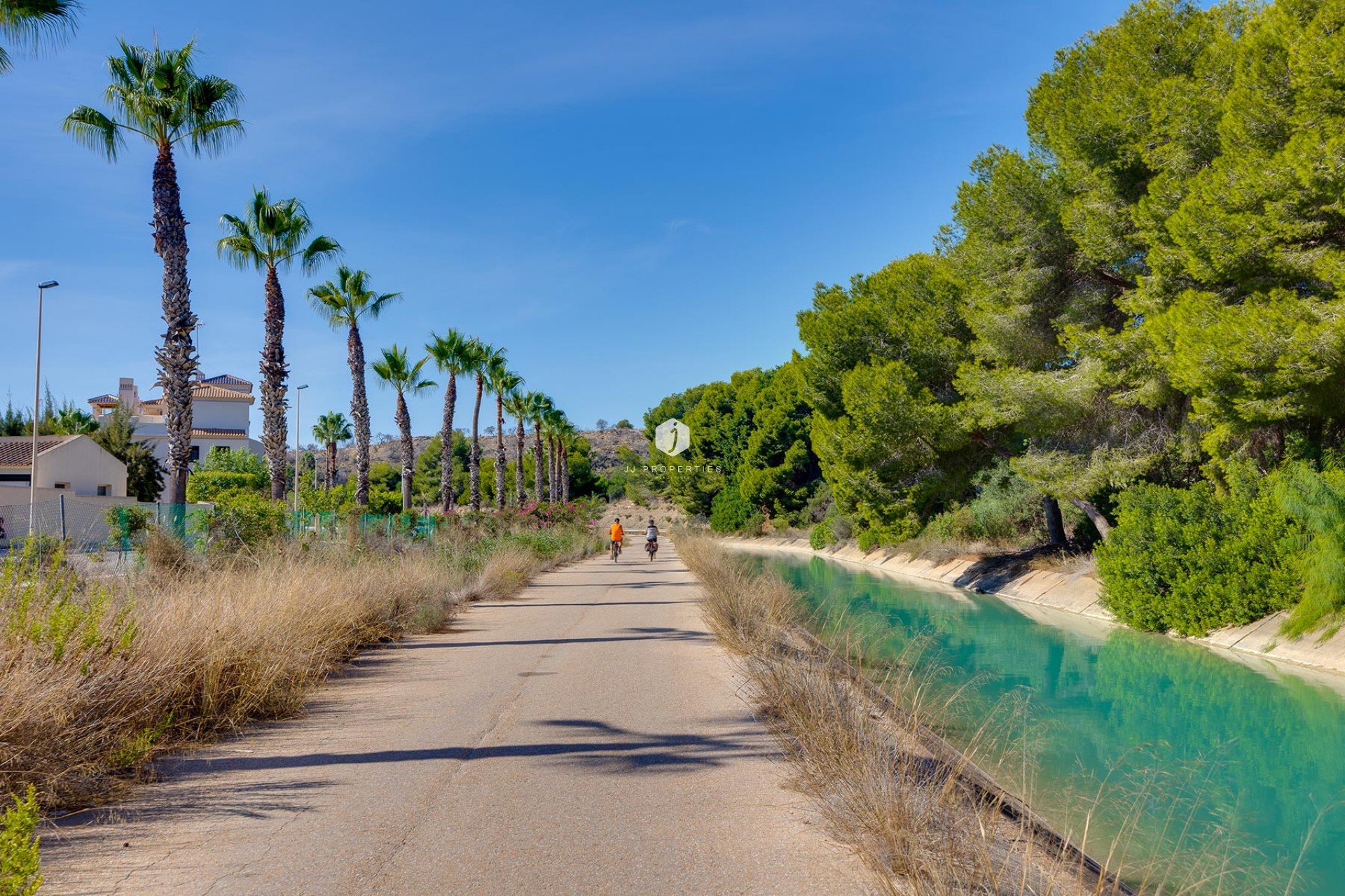 Aus zweiter Hand - Villa -
Orihuela Costa - Costa Blanca