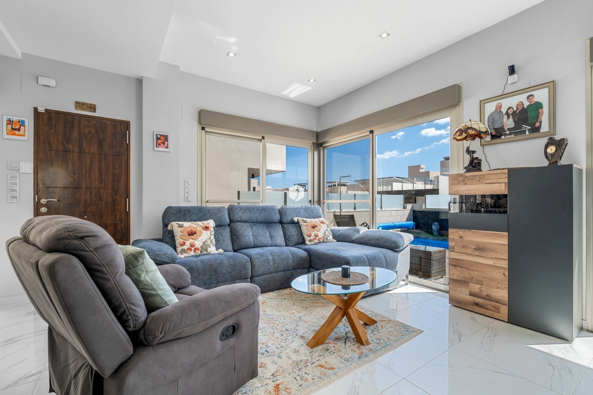 Aus zweiter Hand - Villa -
Orihuela Costa - Costa Blanca