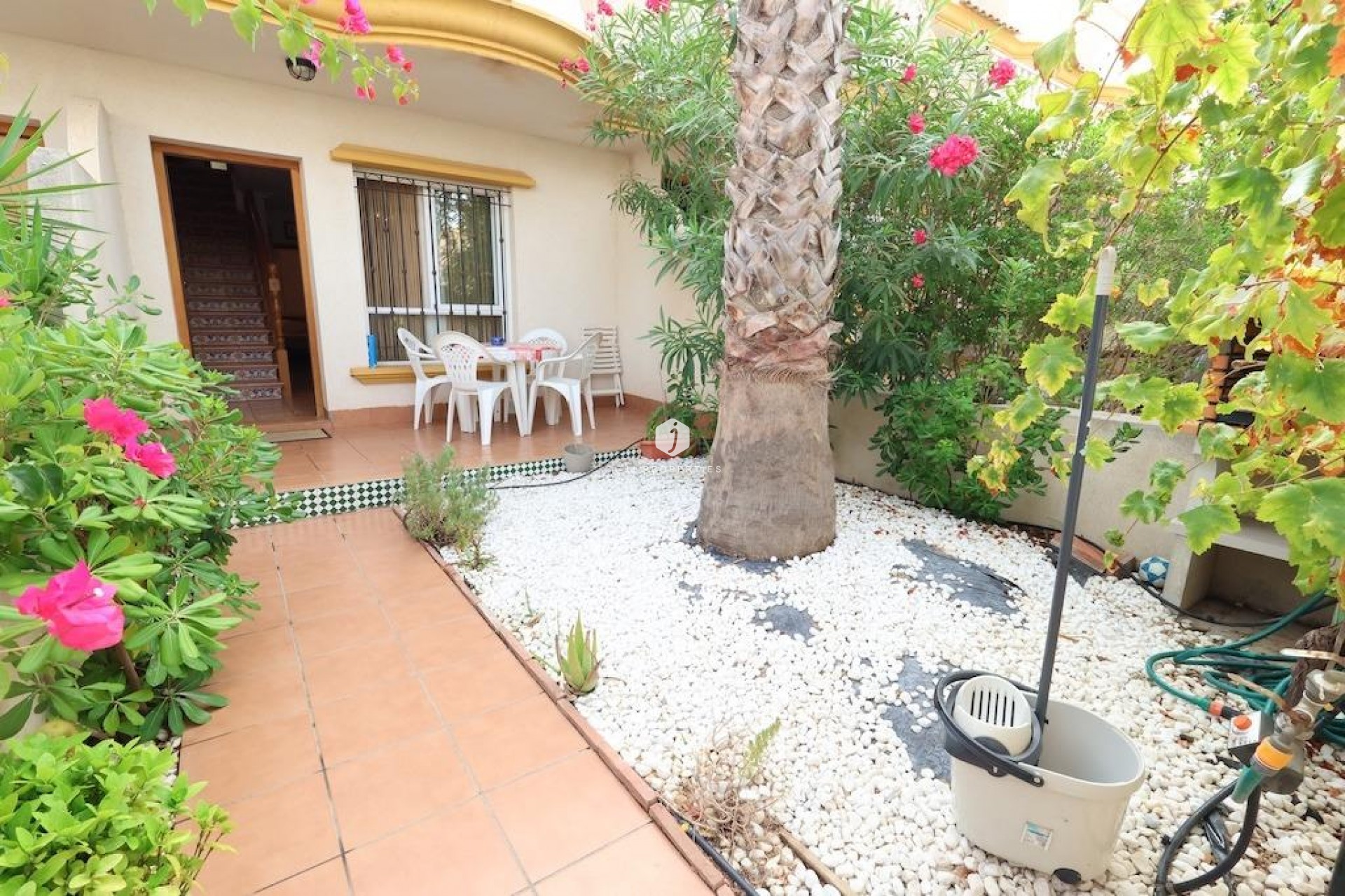 Aus zweiter Hand - Villa -
Orihuela Costa - Costa Blanca