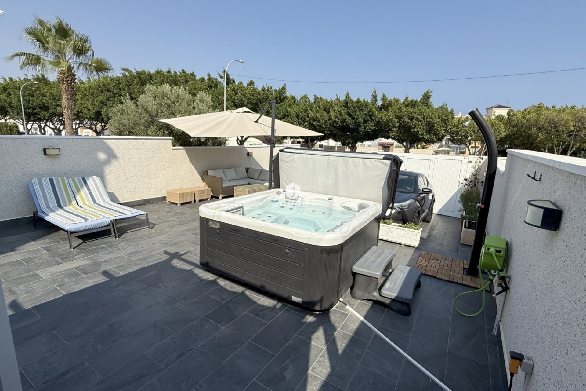 Aus zweiter Hand - Villa -
Orihuela Costa - Costa Blanca